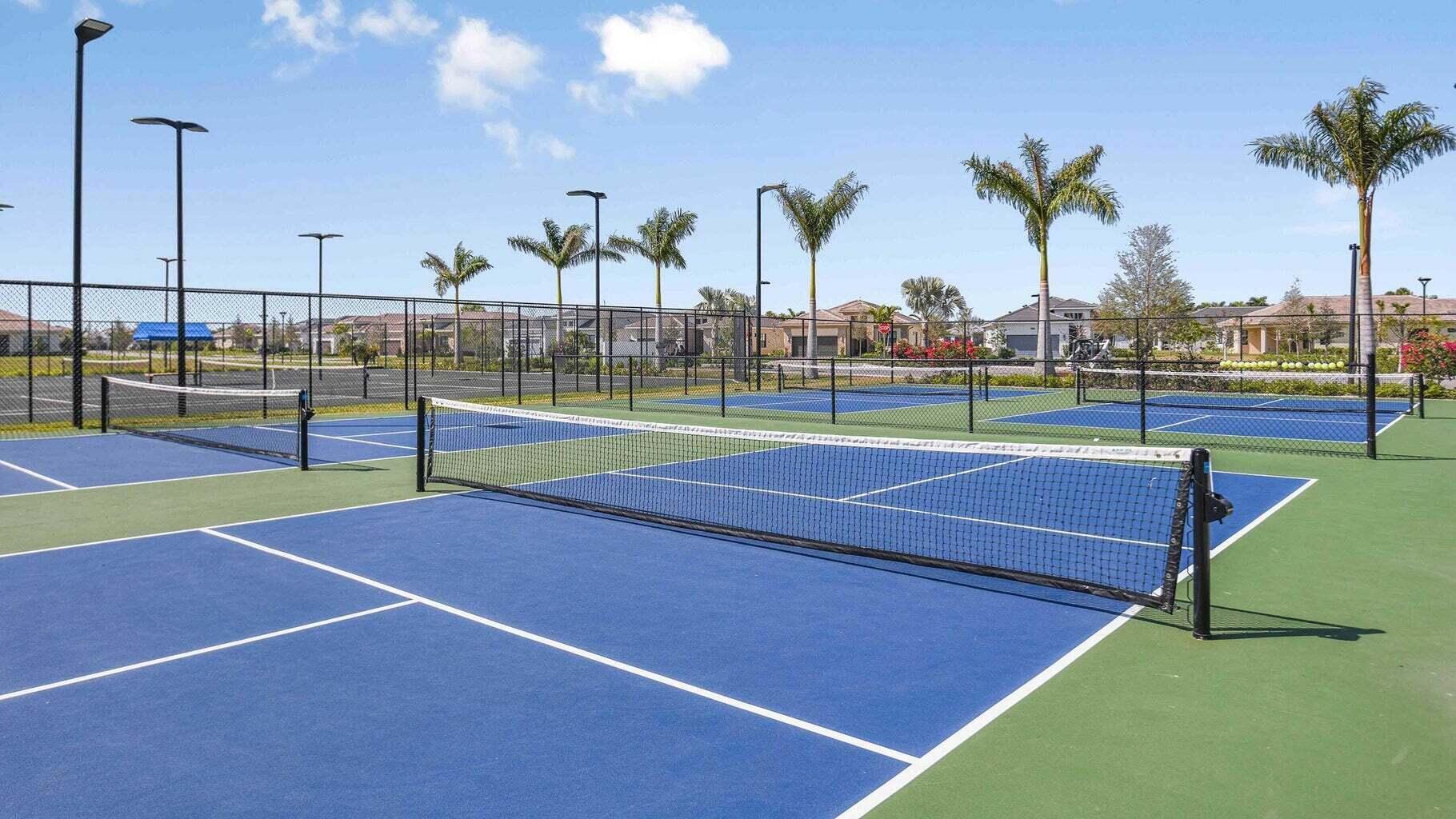 CRESSWIND PALM BEACH - Residential