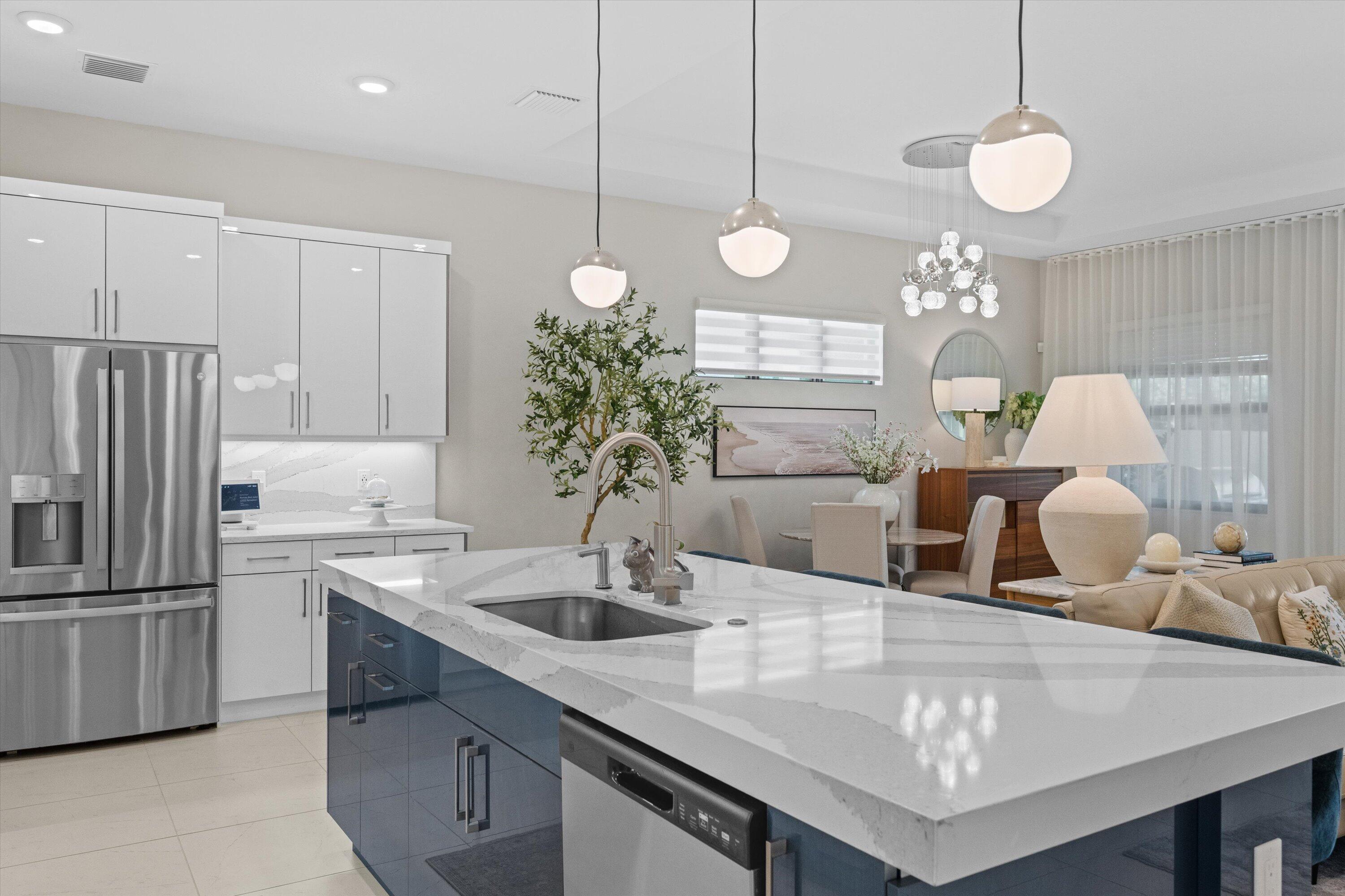 CRESSWIND PALM BEACH - Residential