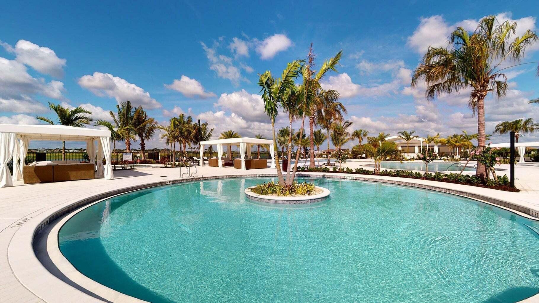 CRESSWIND PALM BEACH - Residential