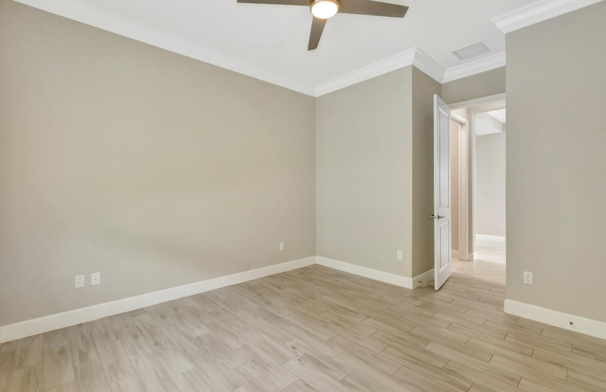 MEADOWS OF WESTLAKE - Residential Lease