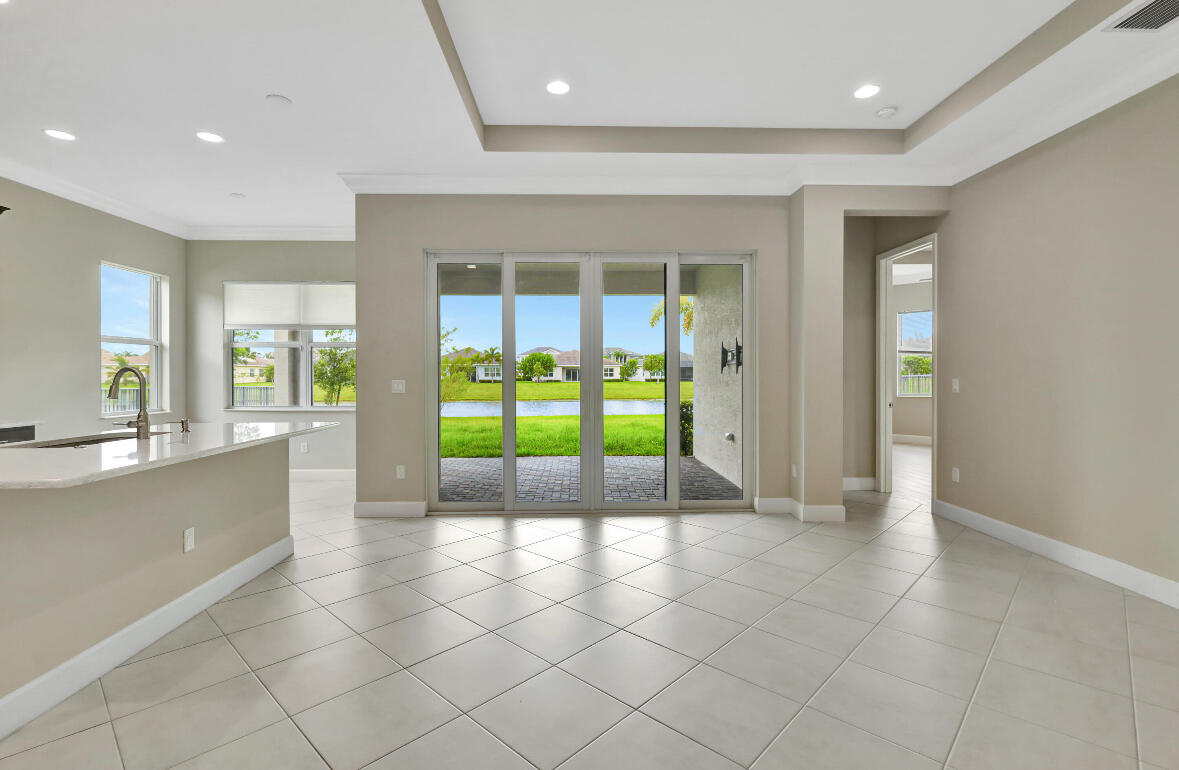 MEADOWS OF WESTLAKE - Residential Lease