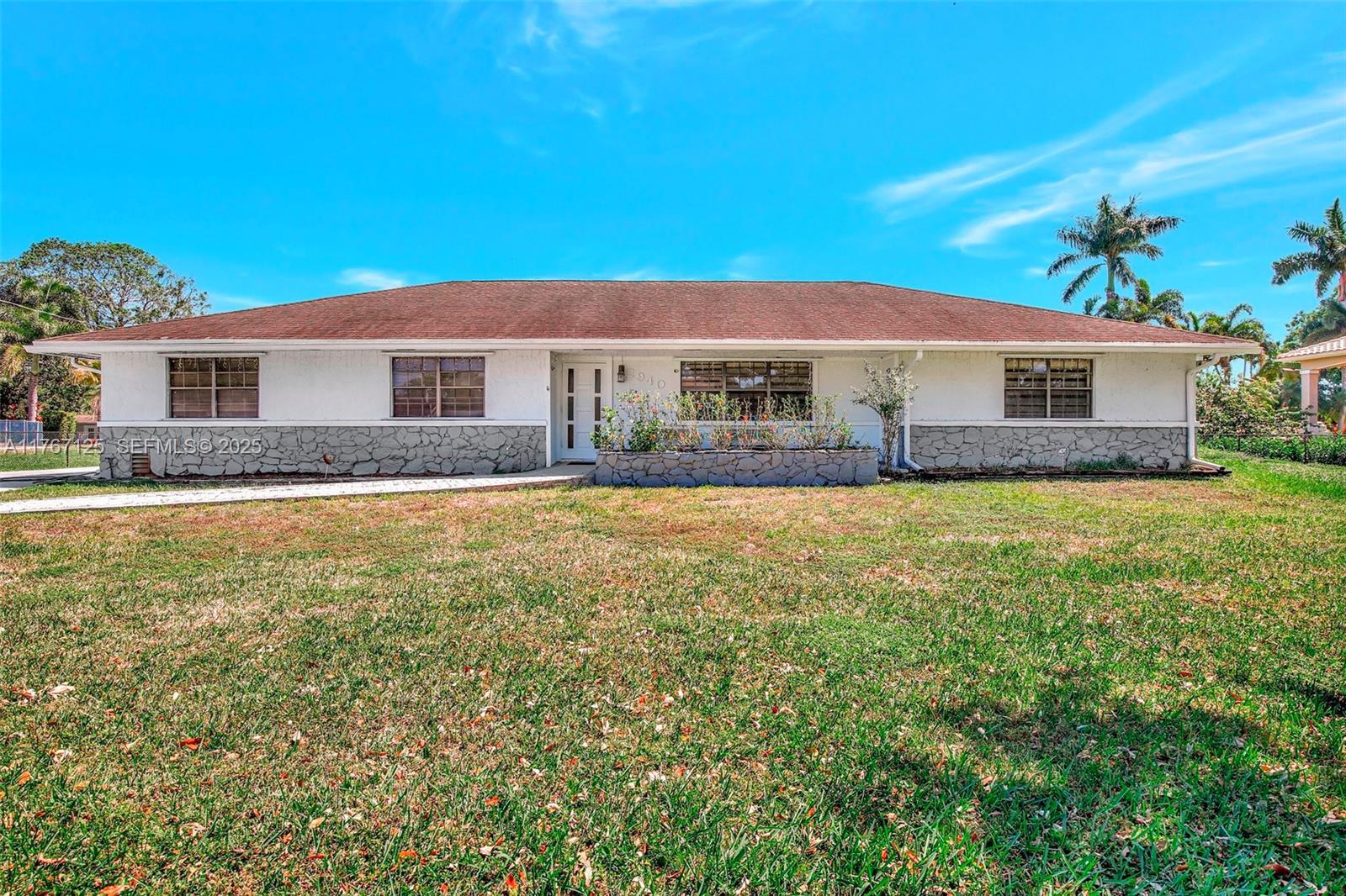 D & M ACRES - Residential