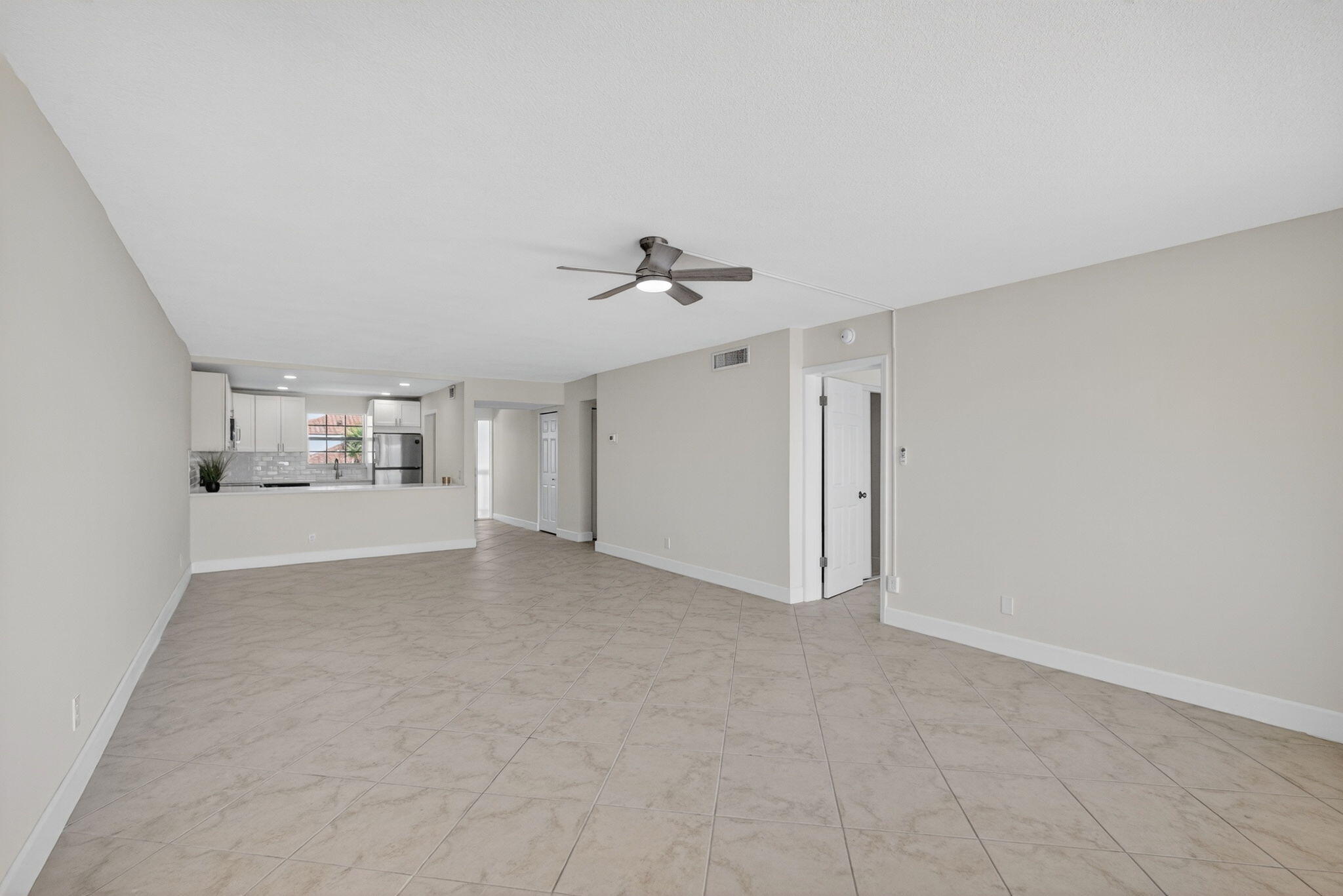 WATERWAY BEACH CONDOS - Residential