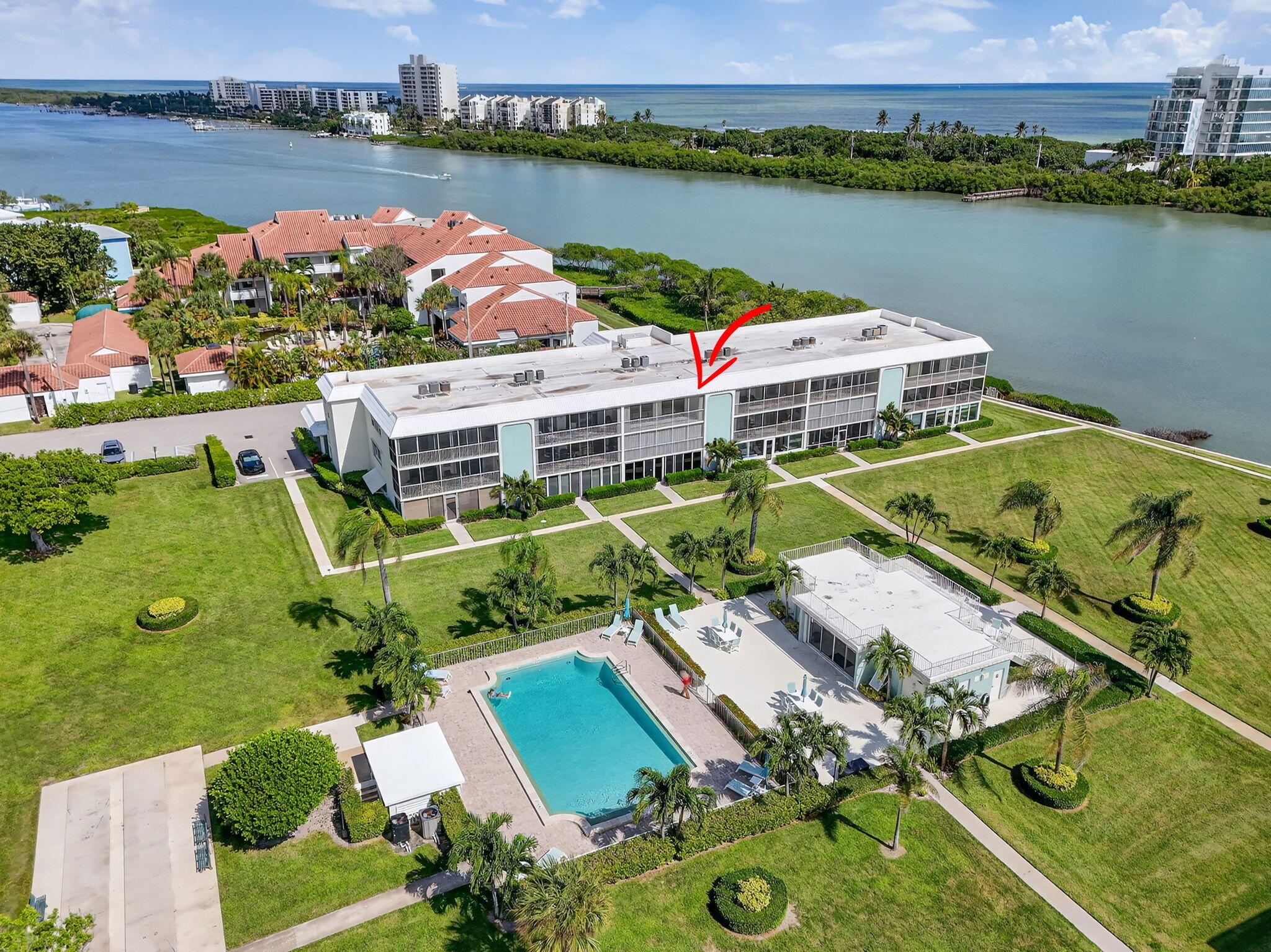 WATERWAY BEACH CONDOS - Residential