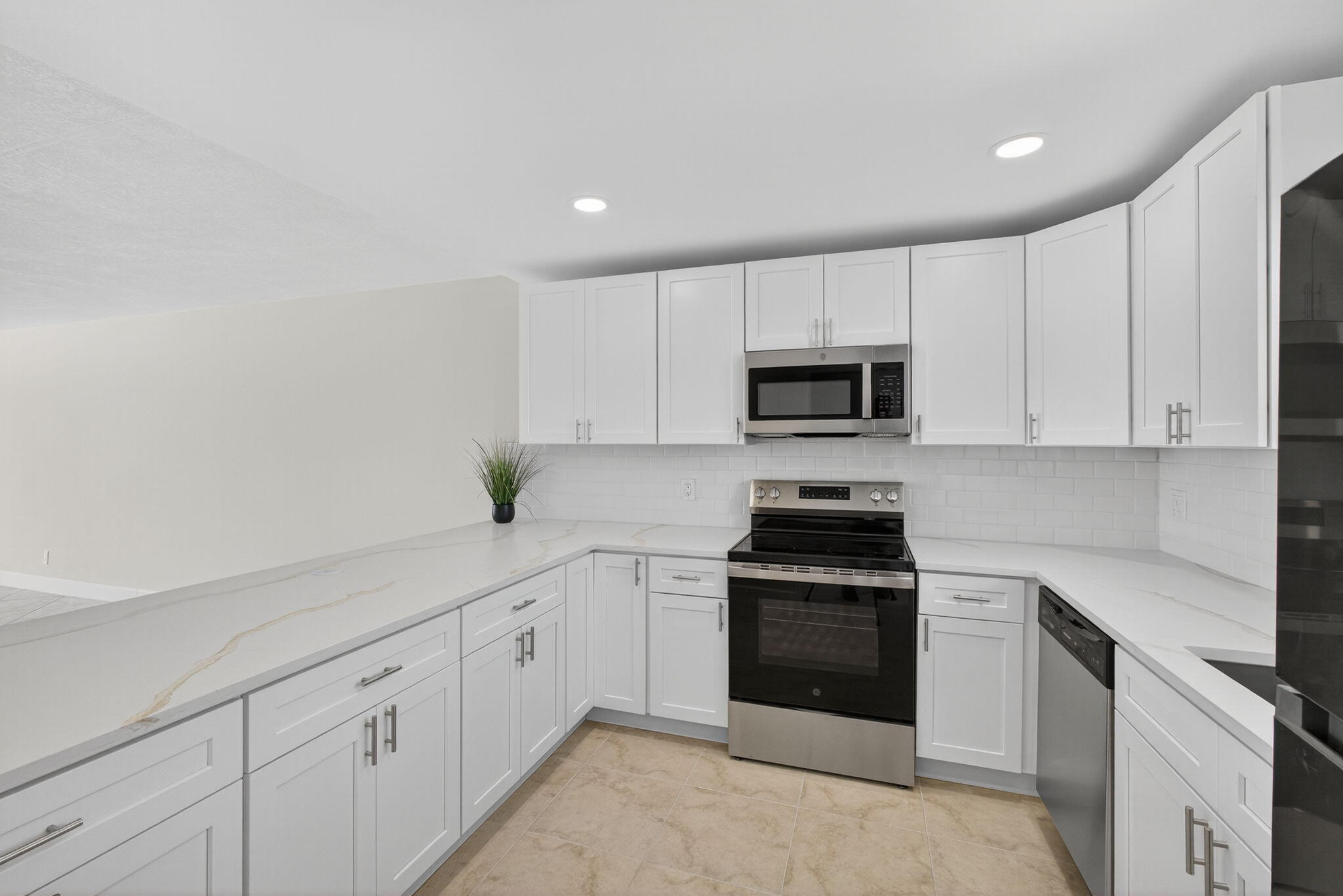 WATERWAY BEACH CONDOS - Residential