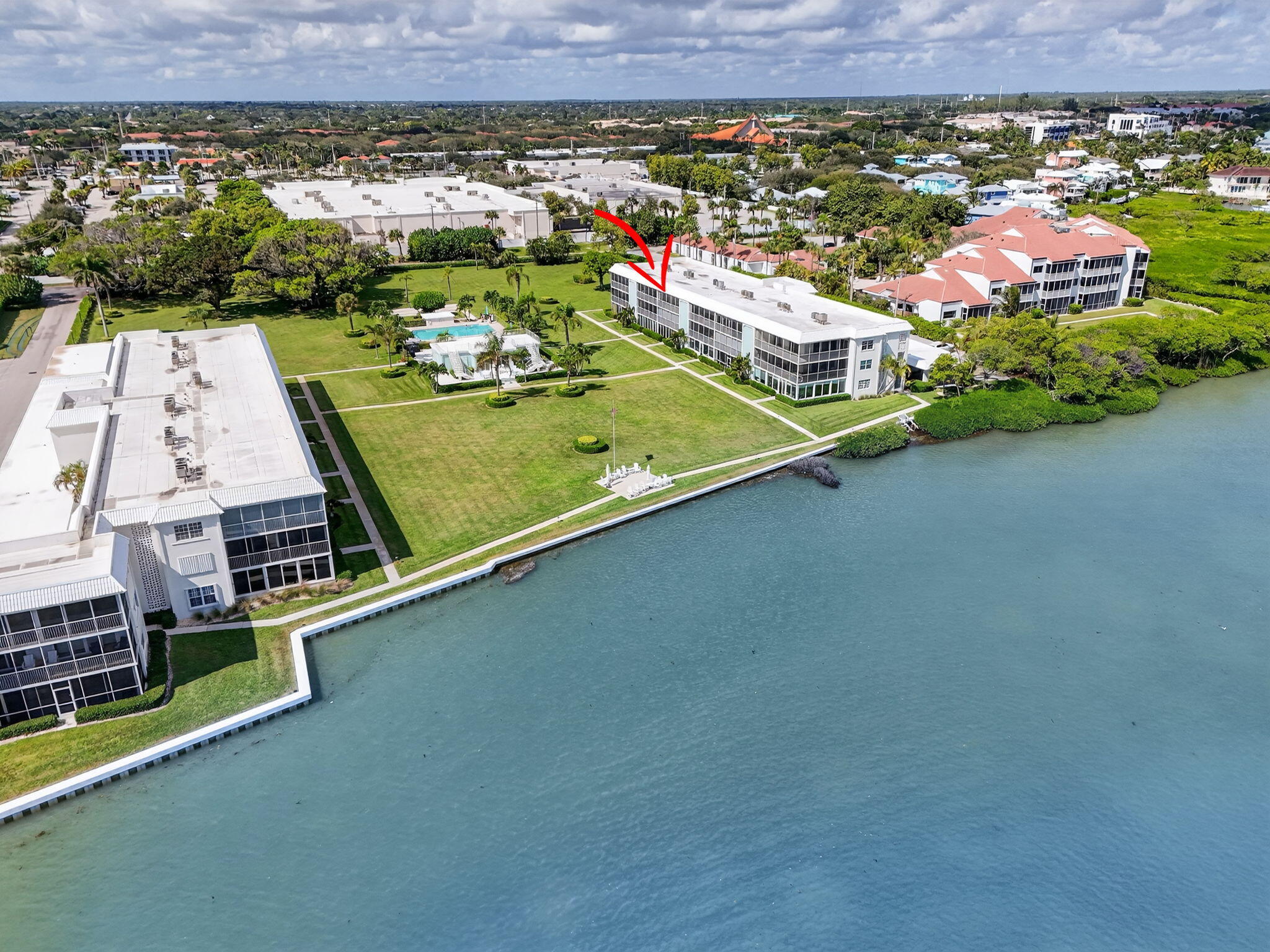 WATERWAY BEACH CONDOS - Residential