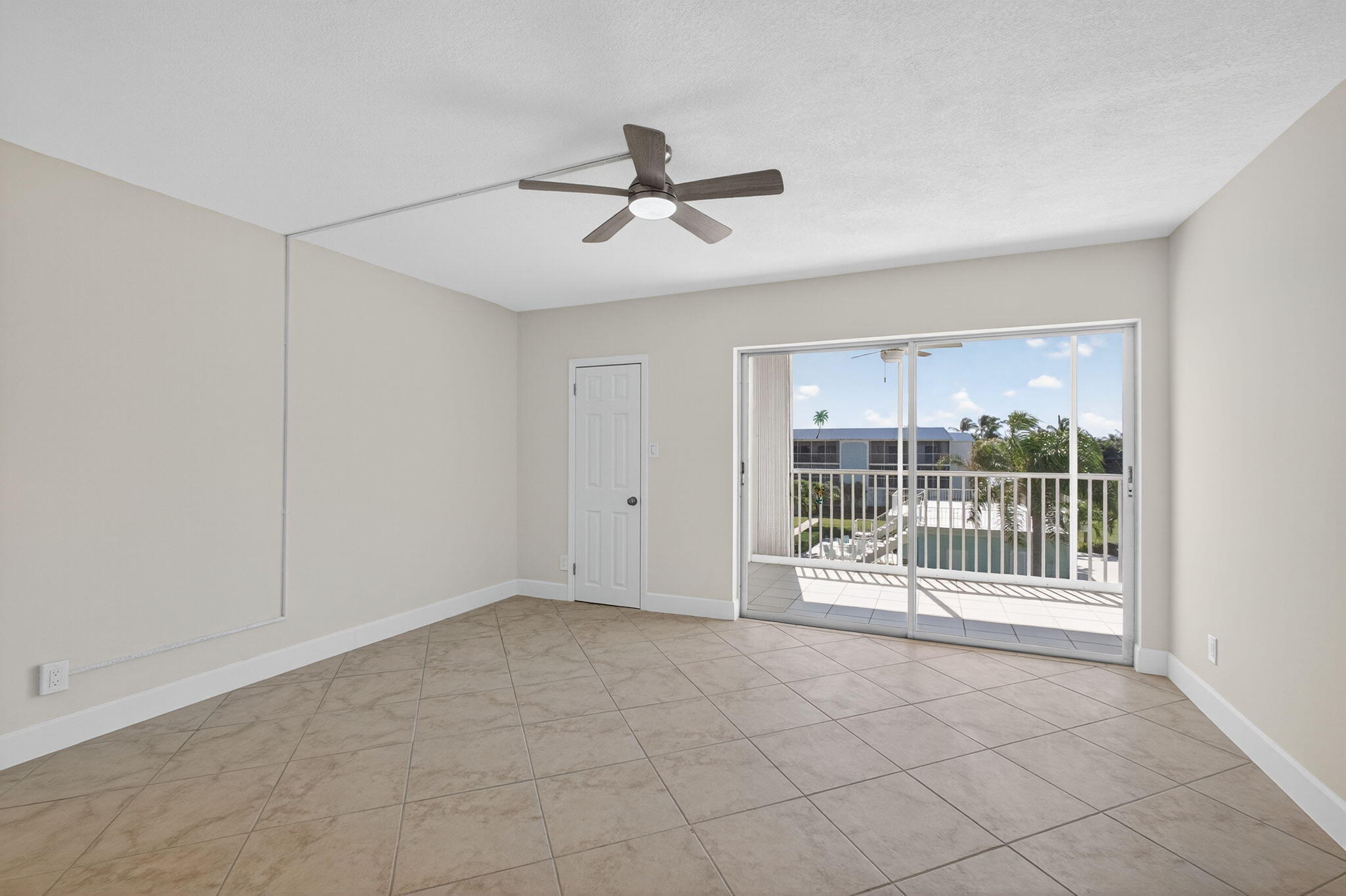 WATERWAY BEACH CONDOS - Residential