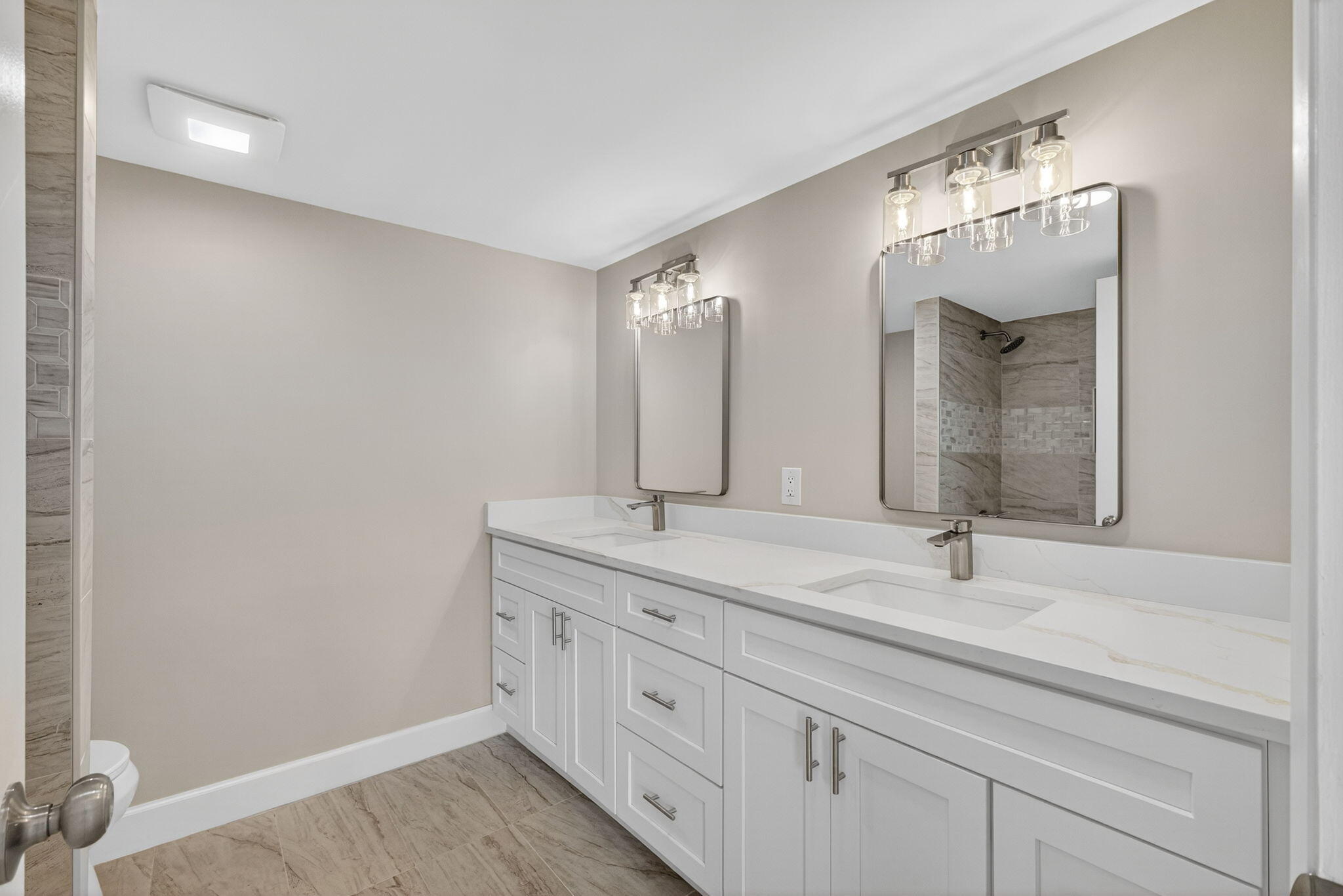 WATERWAY BEACH CONDOS - Residential