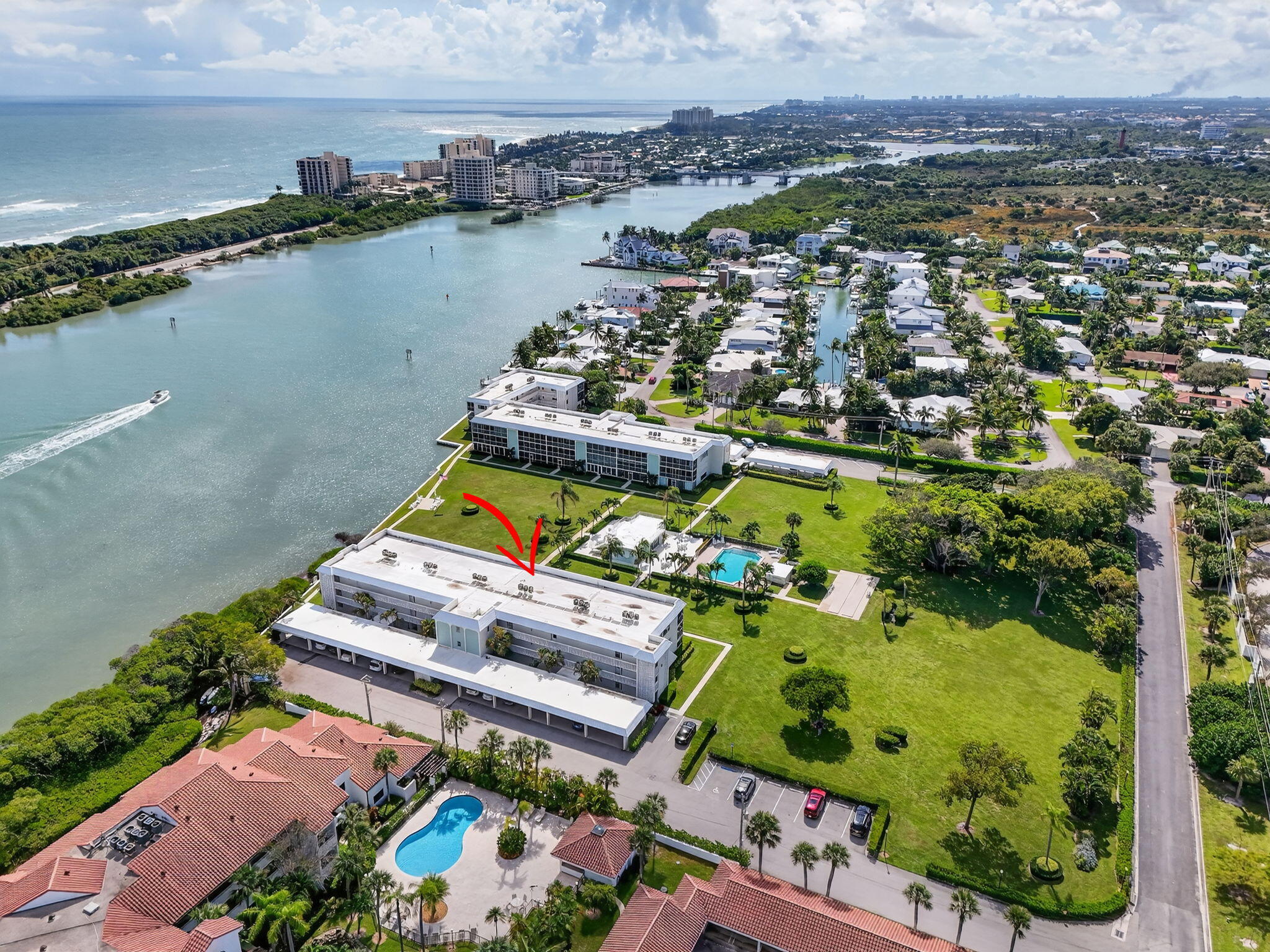 WATERWAY BEACH CONDOS - Residential