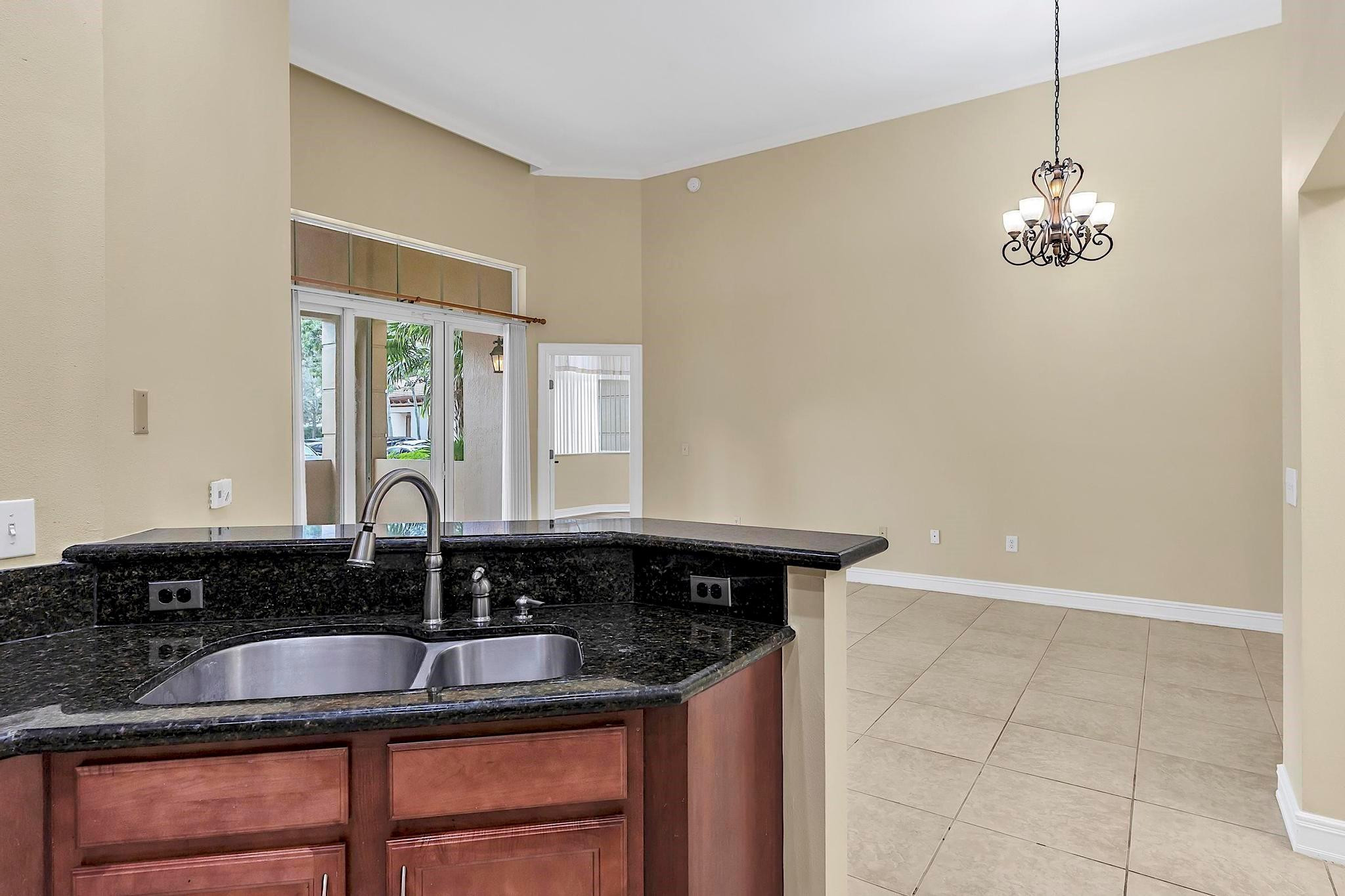 WESTON 55 PLUS CONDO - Residential