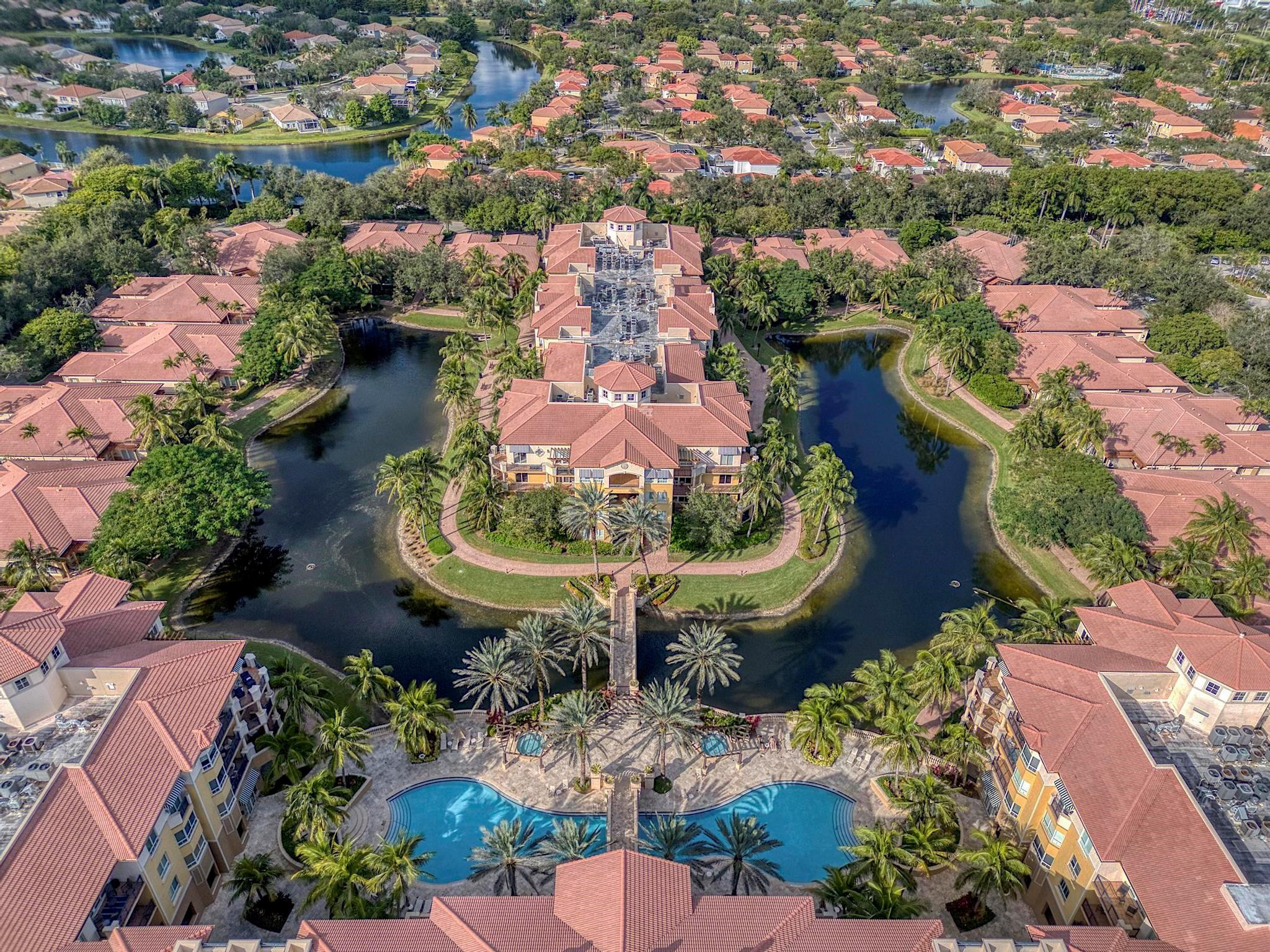 WESTON 55 PLUS CONDO - Residential