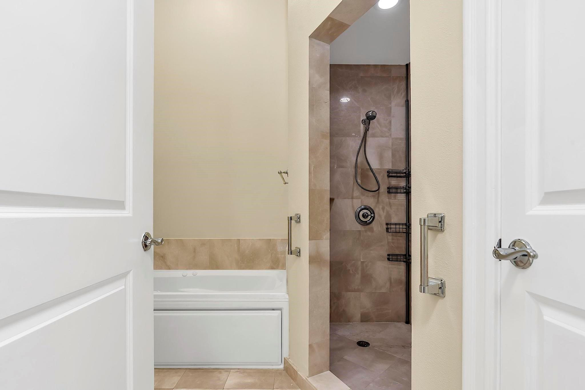 WESTON 55 PLUS CONDO - Residential