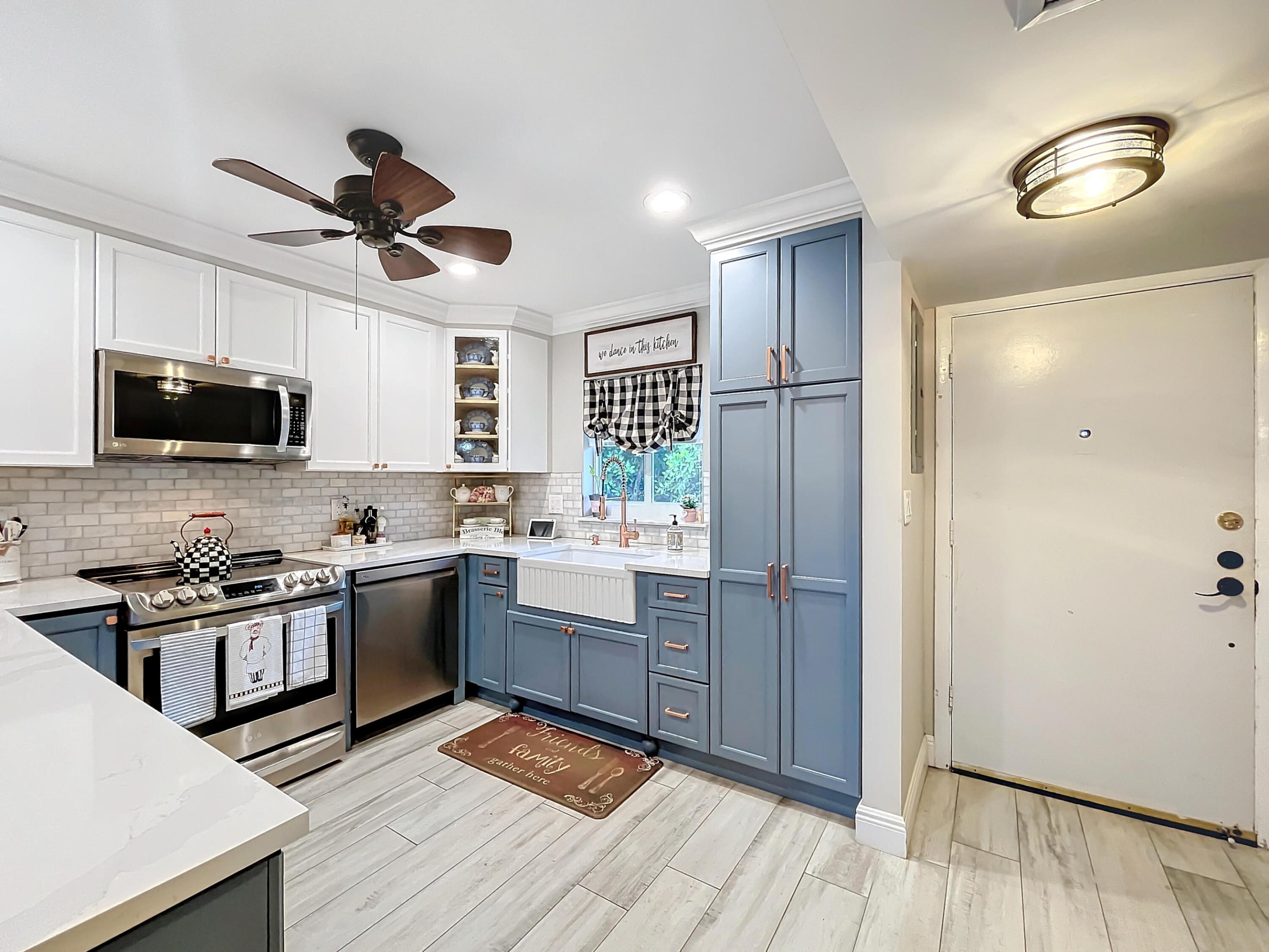 Holiday Springs - Residential