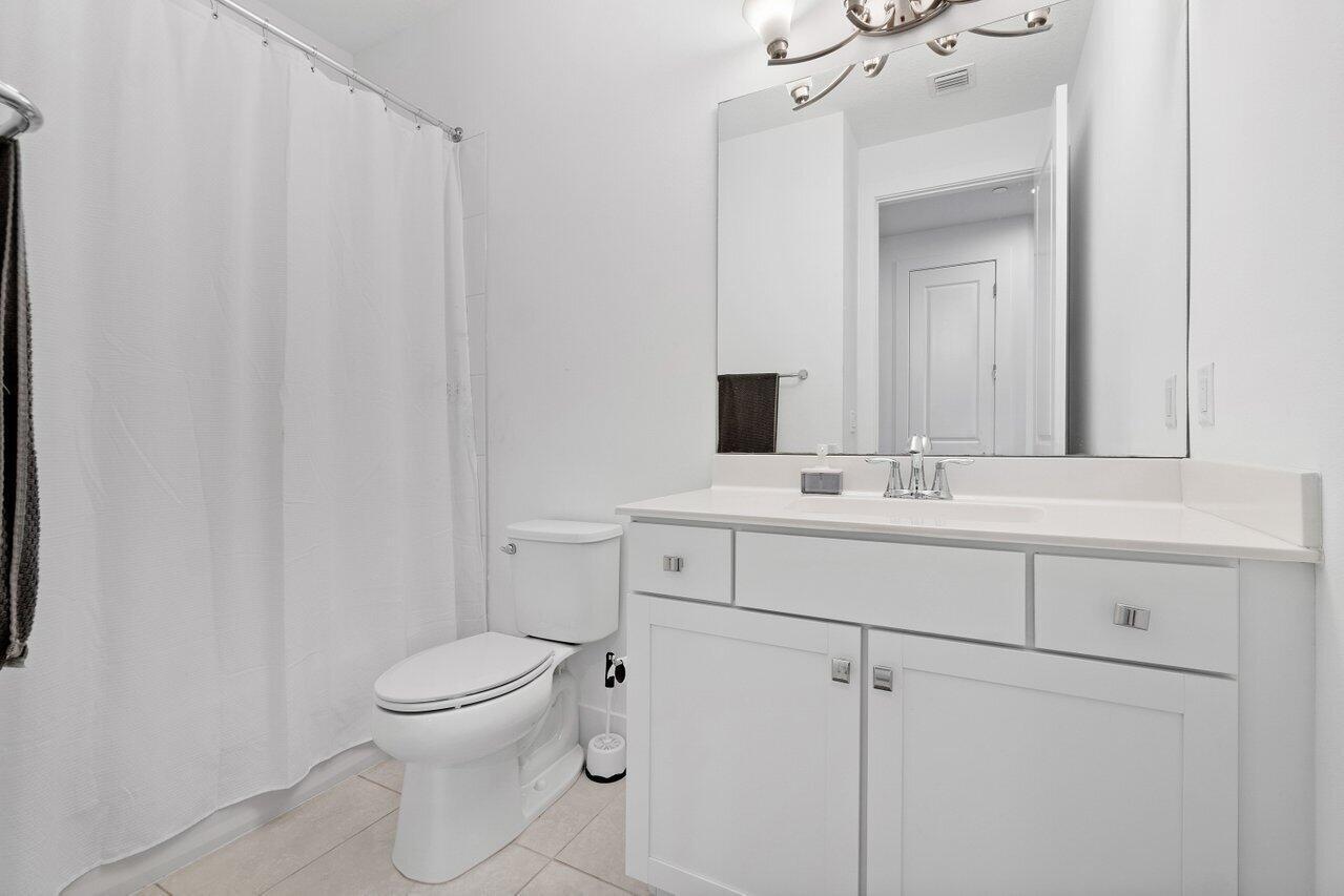 ALTON - Residential Lease