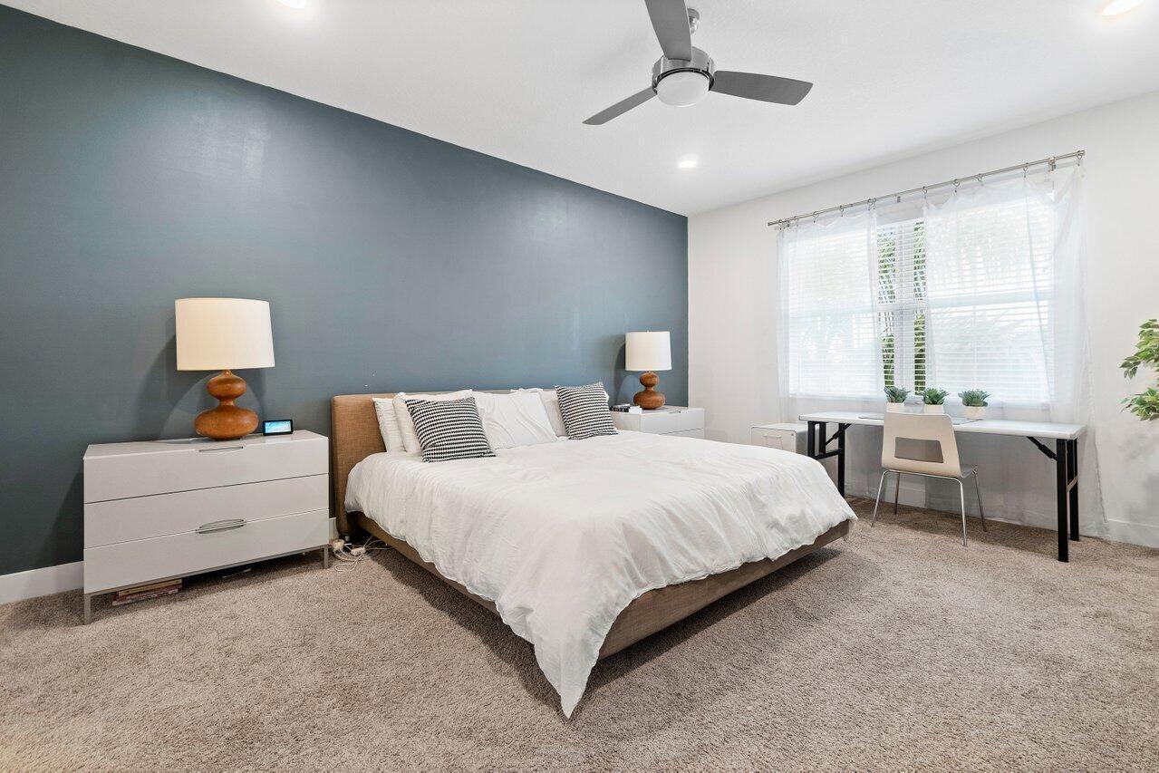 ALTON - Residential Lease