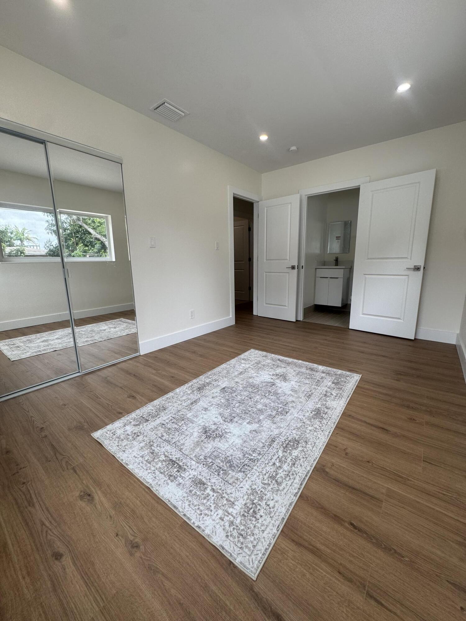 PLEASANT VILLAGE - Residential Lease