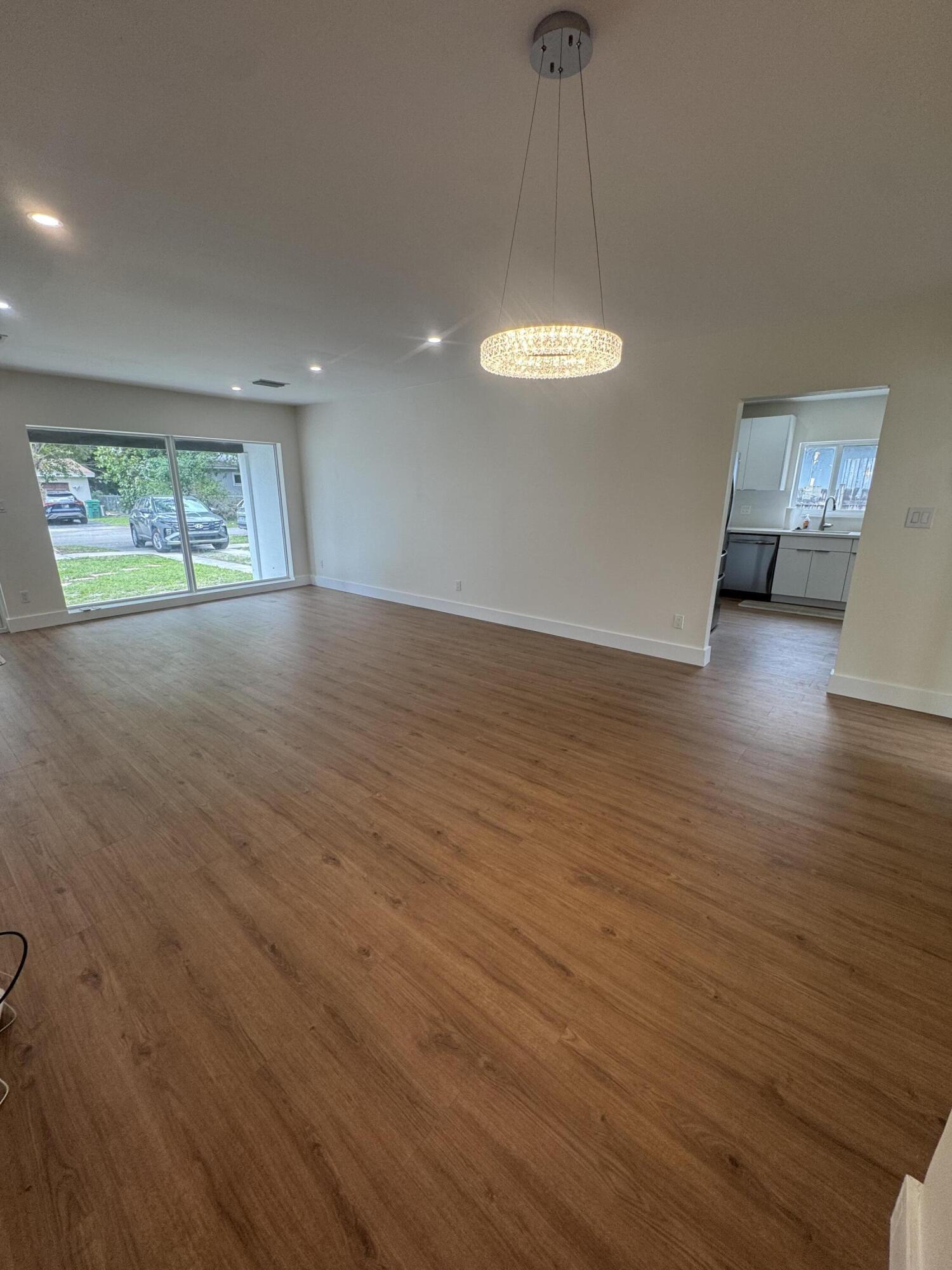 PLEASANT VILLAGE - Residential Lease
