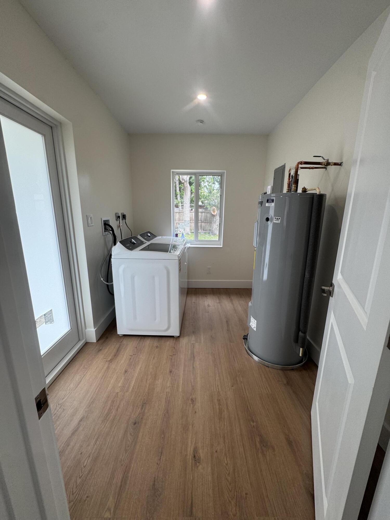 PLEASANT VILLAGE - Residential Lease