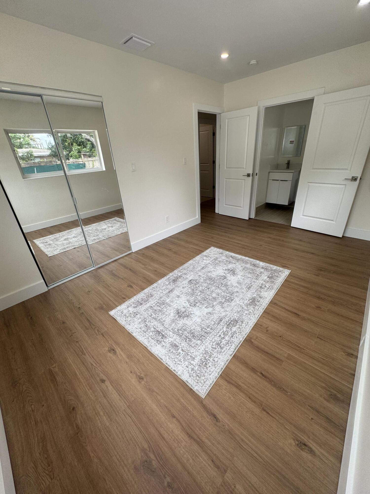 PLEASANT VILLAGE - Residential Lease