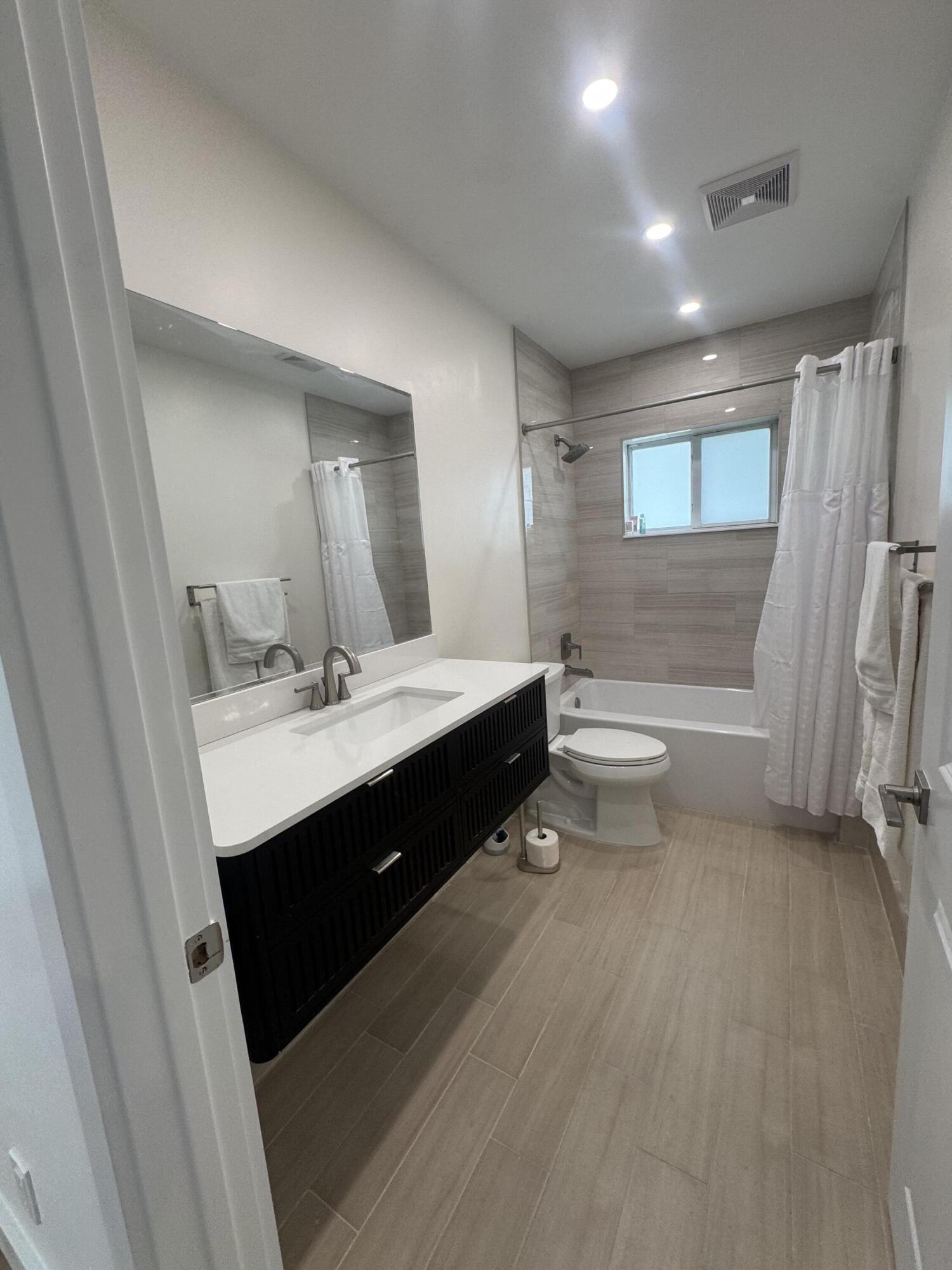 PLEASANT VILLAGE - Residential Lease