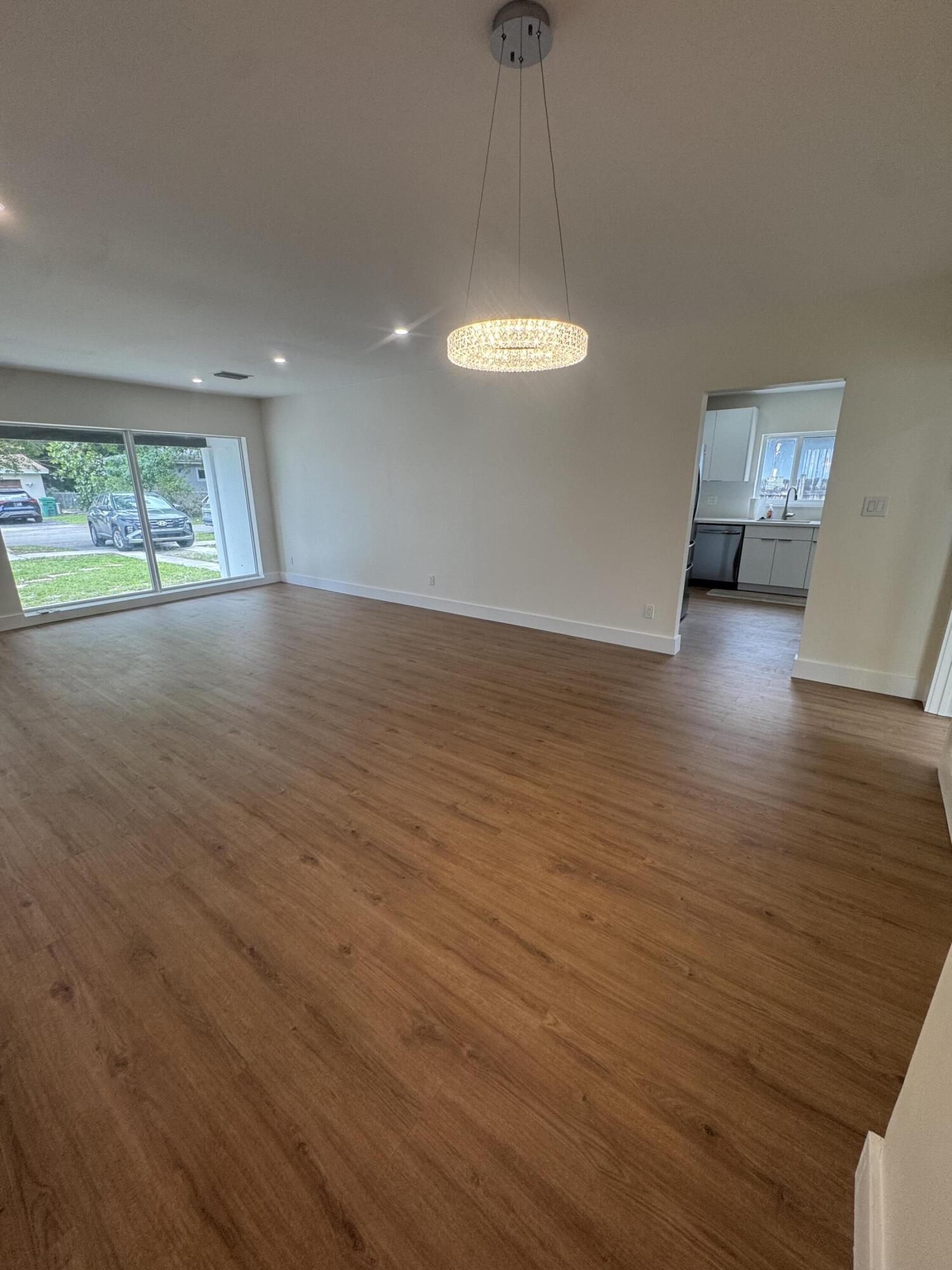 PLEASANT VILLAGE - Residential Lease