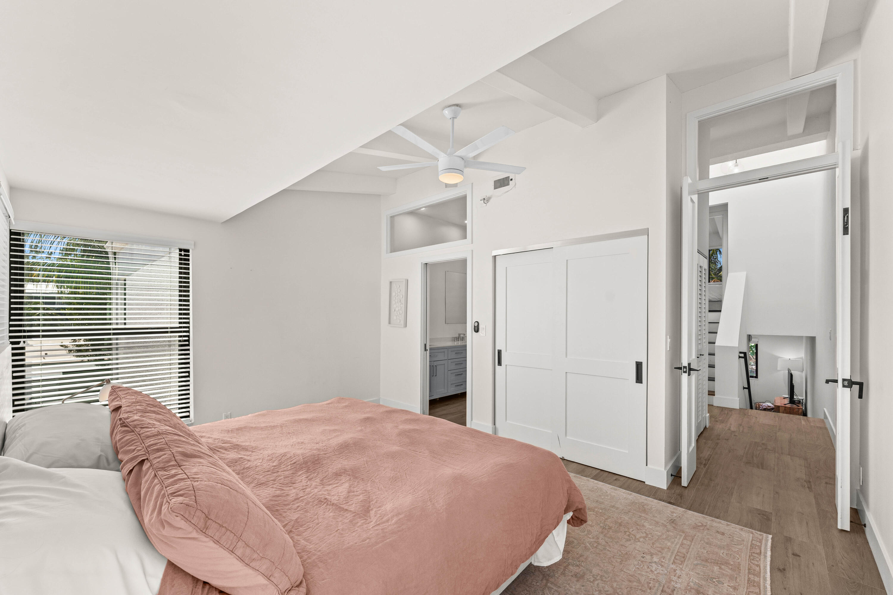 WINDEMERE HOUSE CONDO - Residential