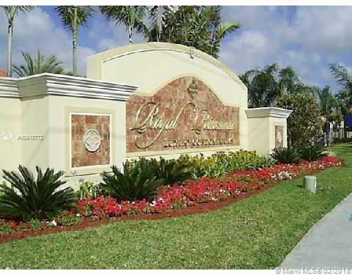 ROYAL POINCIANA CONDO - Residential Lease