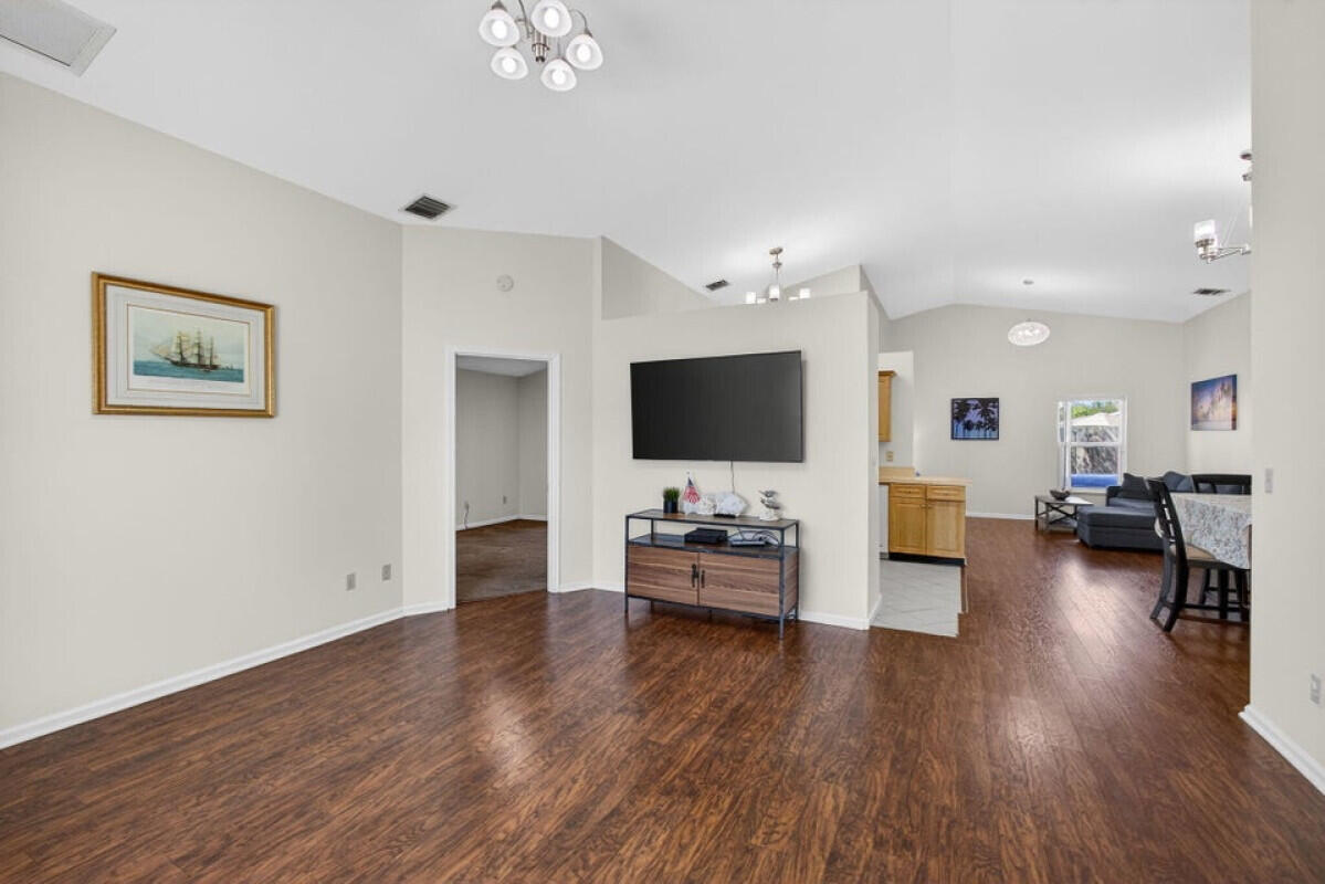 NORTH PALM BEACH HEIGHTS SEC 2B - Residential
