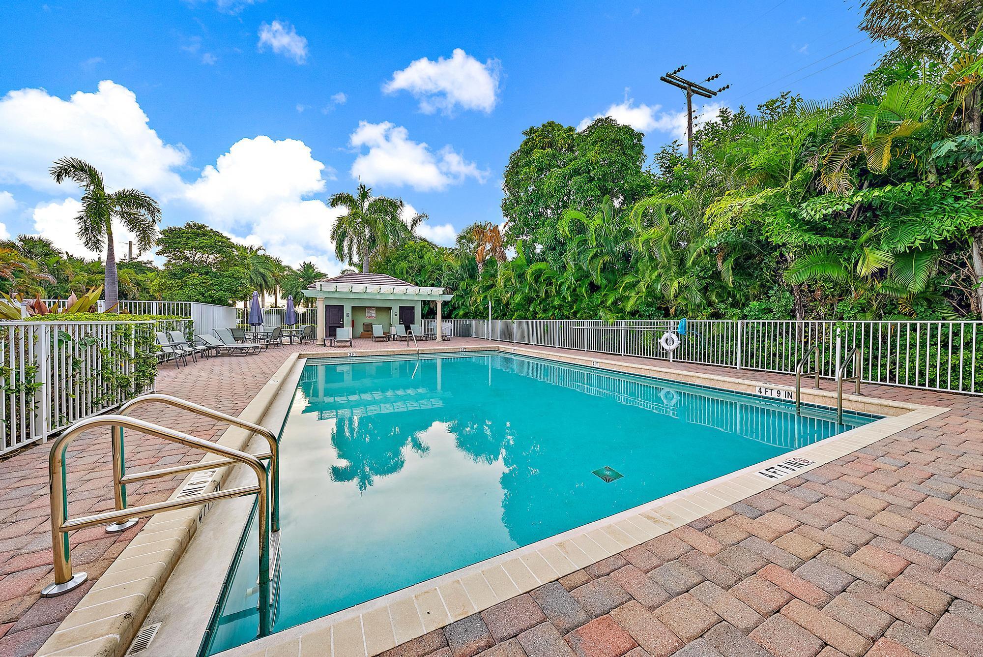 JUNO LANDING - Residential Lease