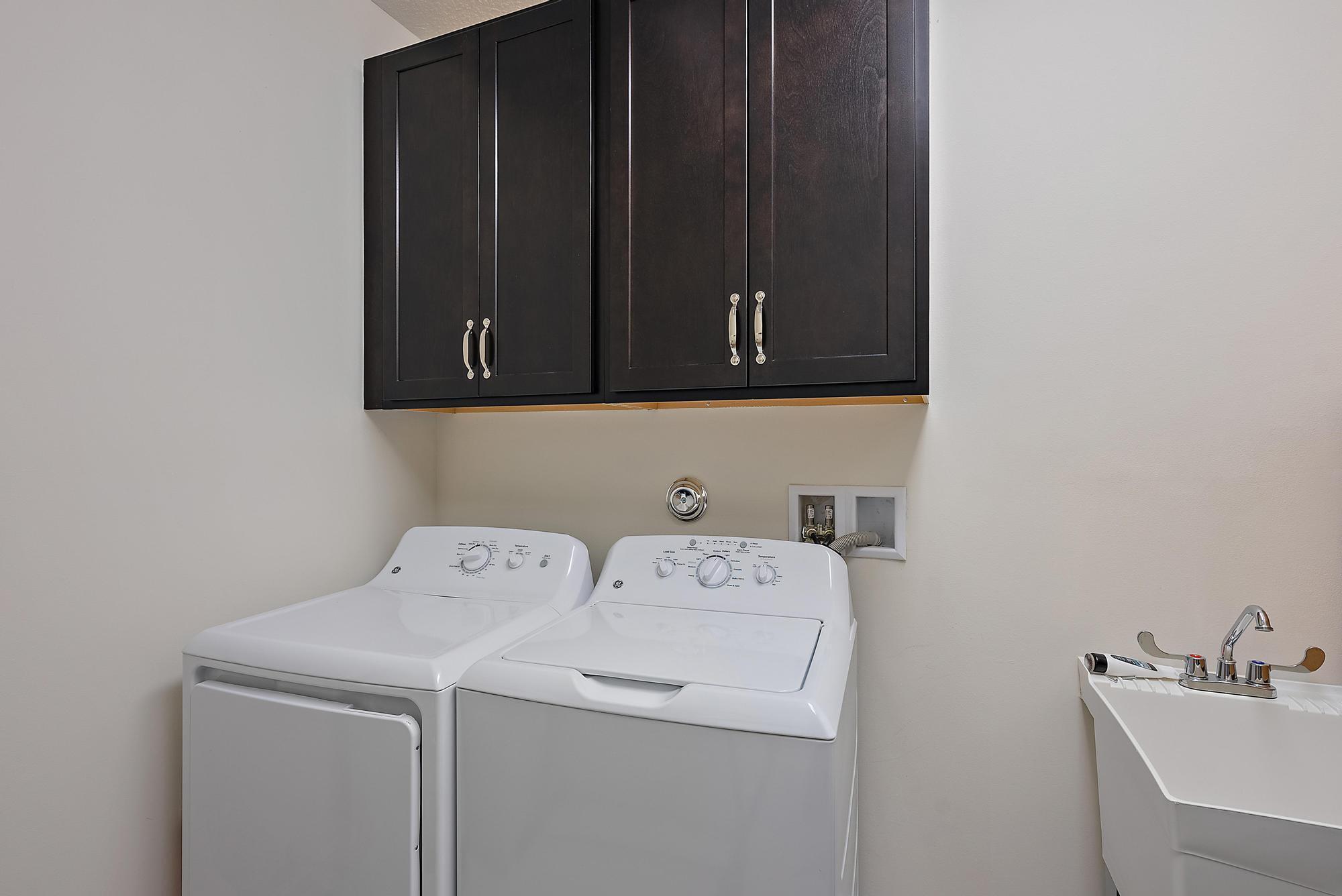 JUNO LANDING - Residential Lease
