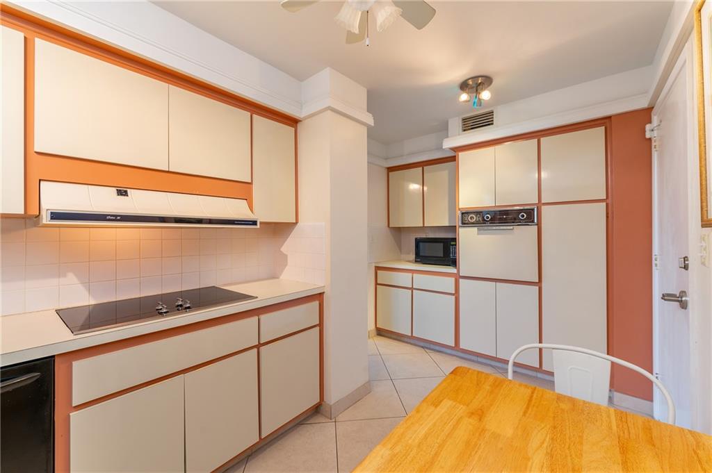 Coral Ridge Towers North - Residential