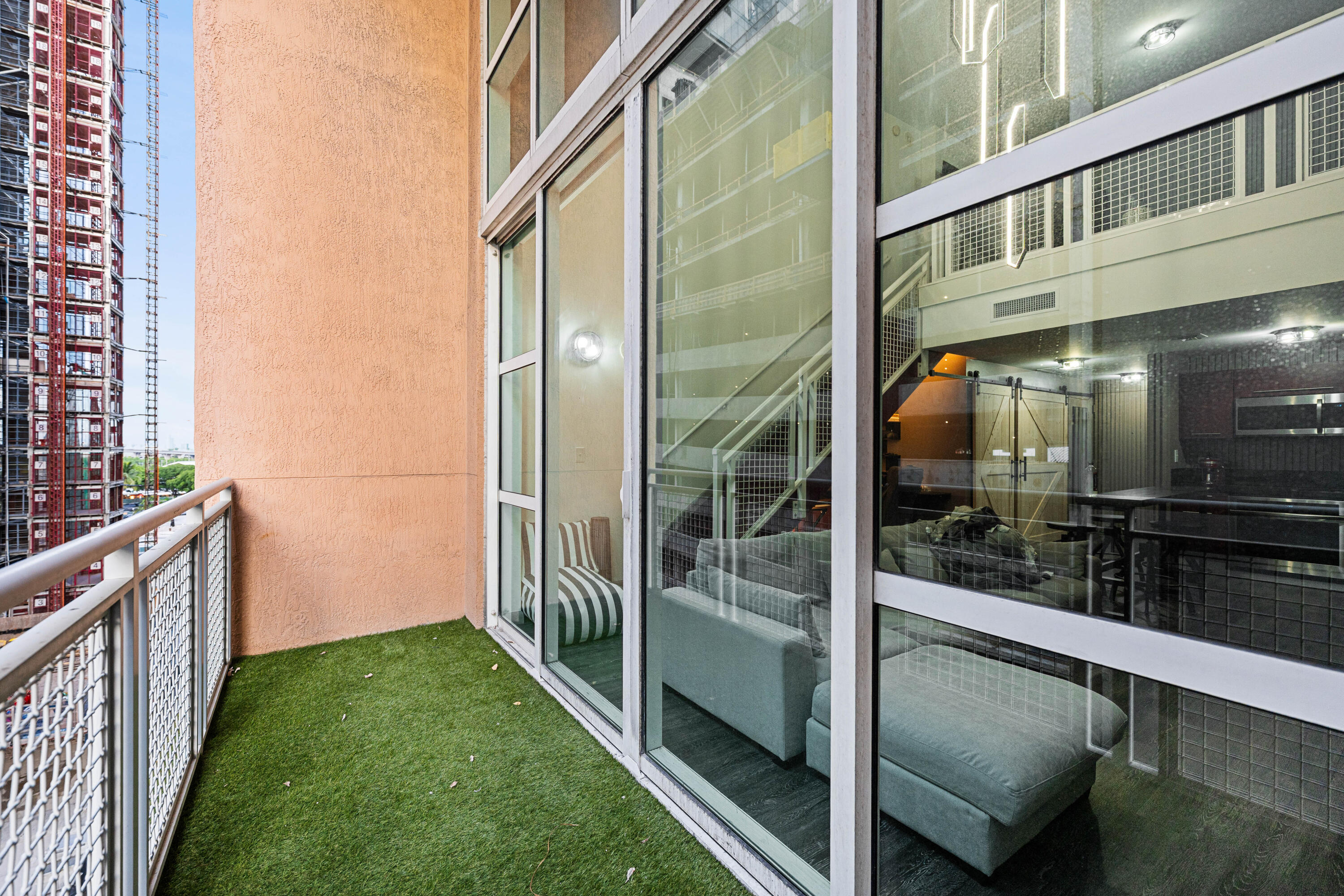 VIZCAYNE NORTH CONDO - Residential Lease