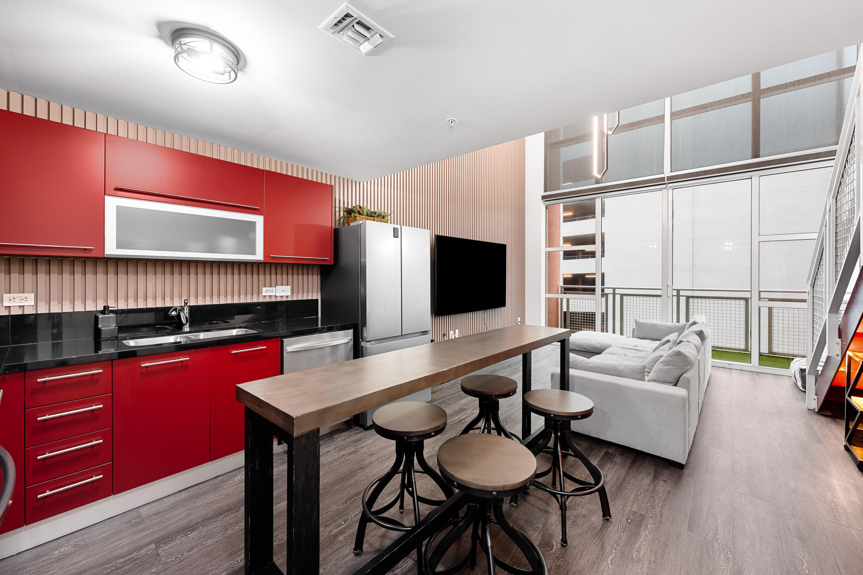 VIZCAYNE NORTH CONDO - Residential Lease