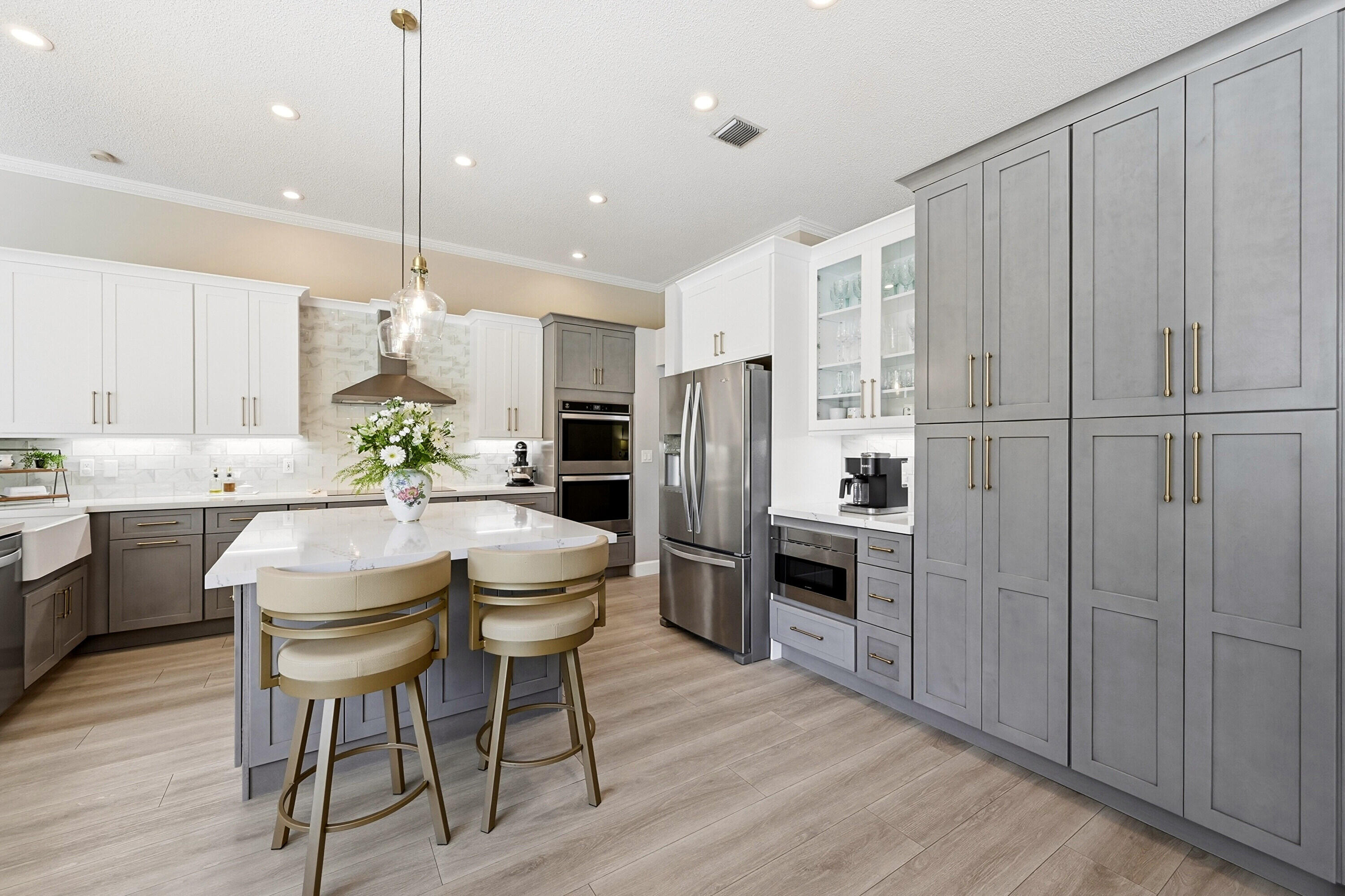 KENSINGTON - Residential