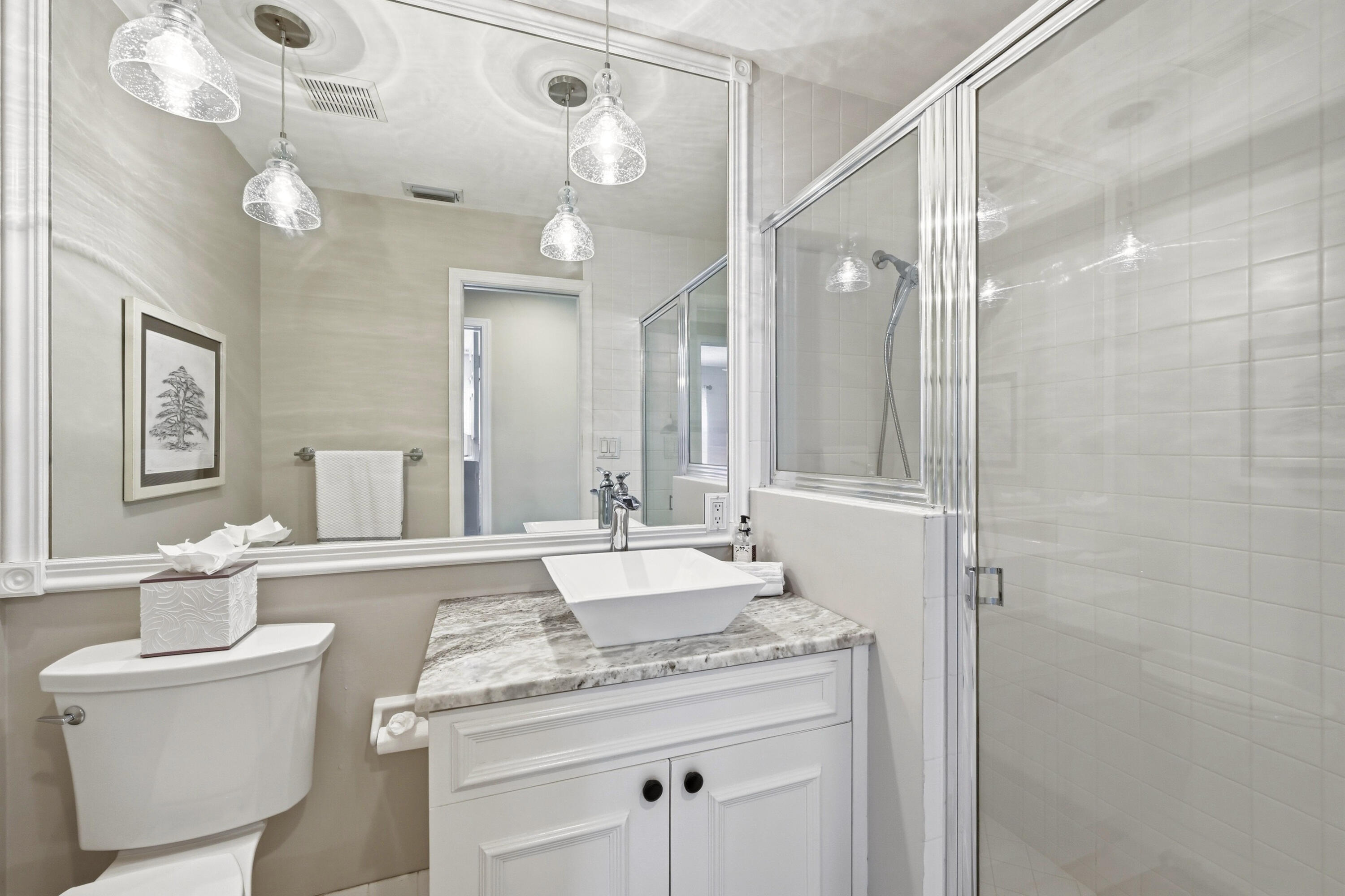 KENSINGTON - Residential