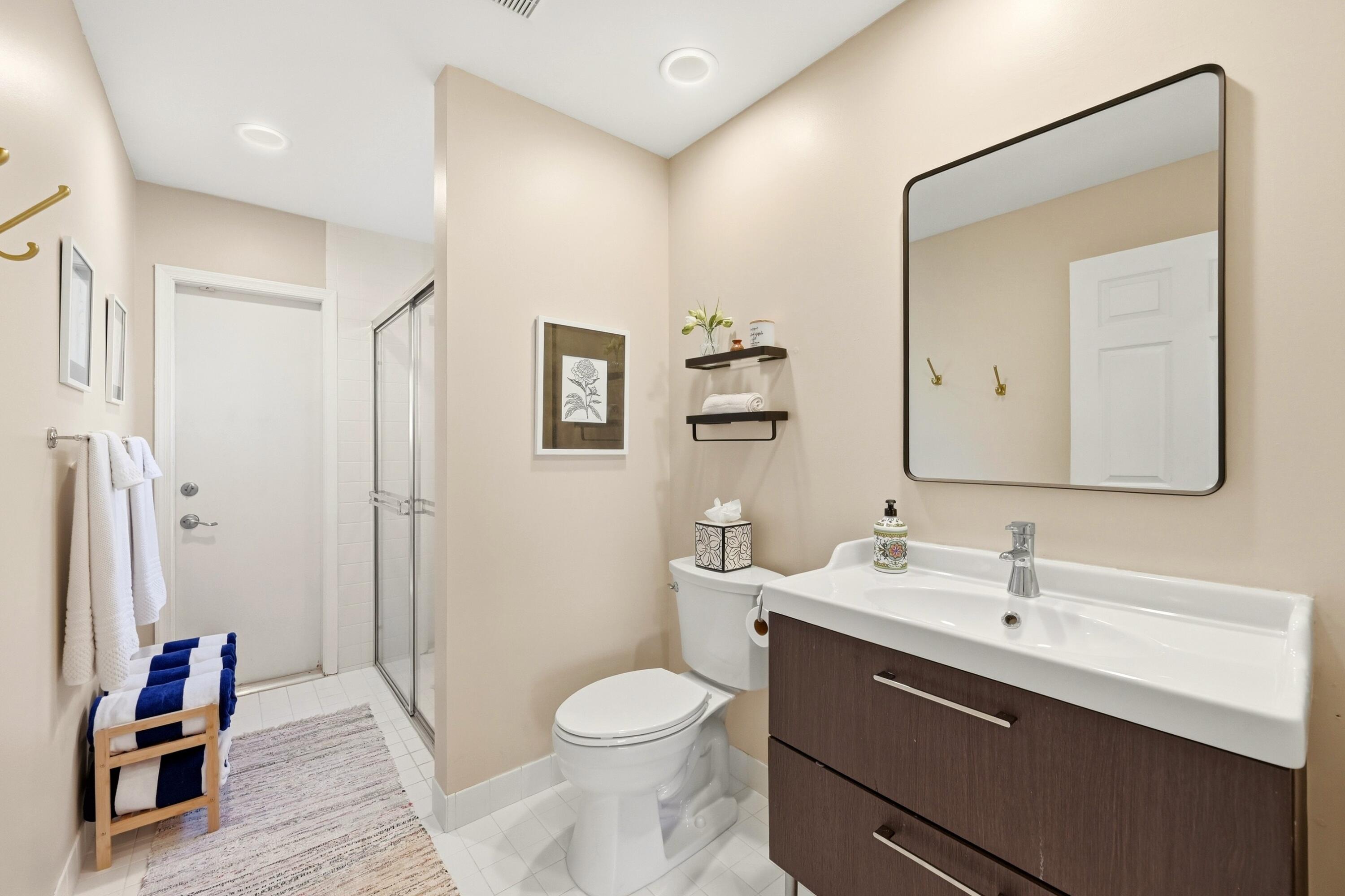 KENSINGTON - Residential