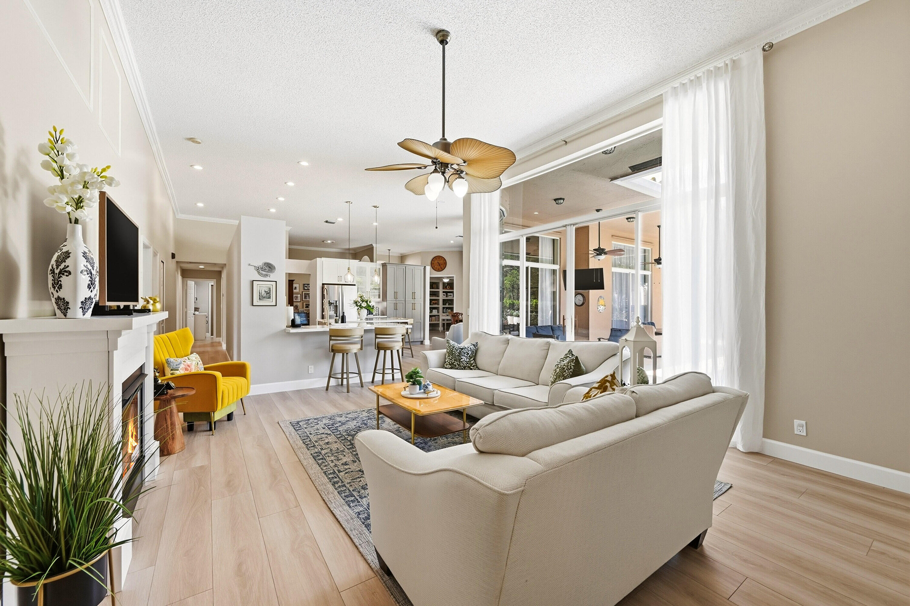 KENSINGTON - Residential