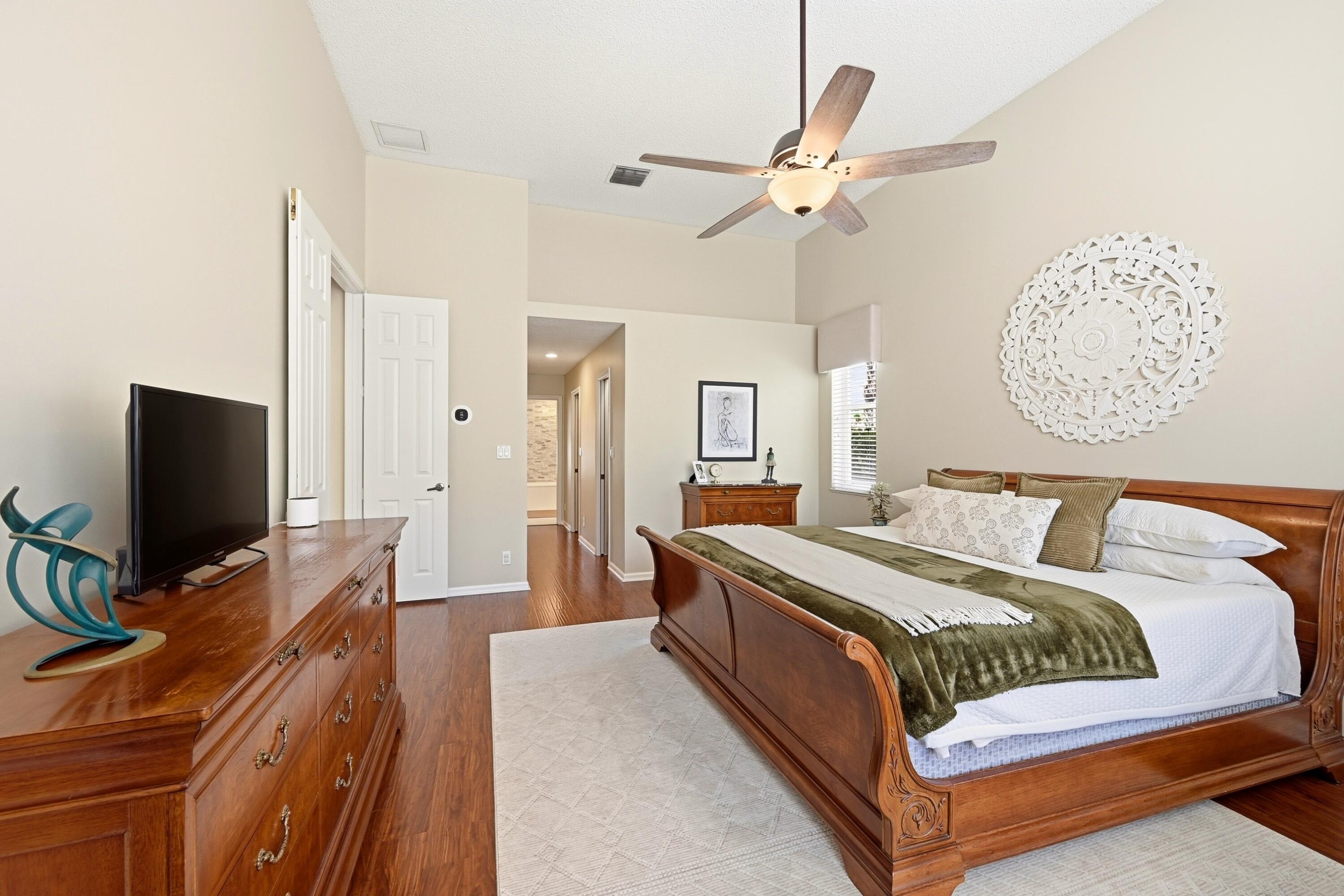 KENSINGTON - Residential
