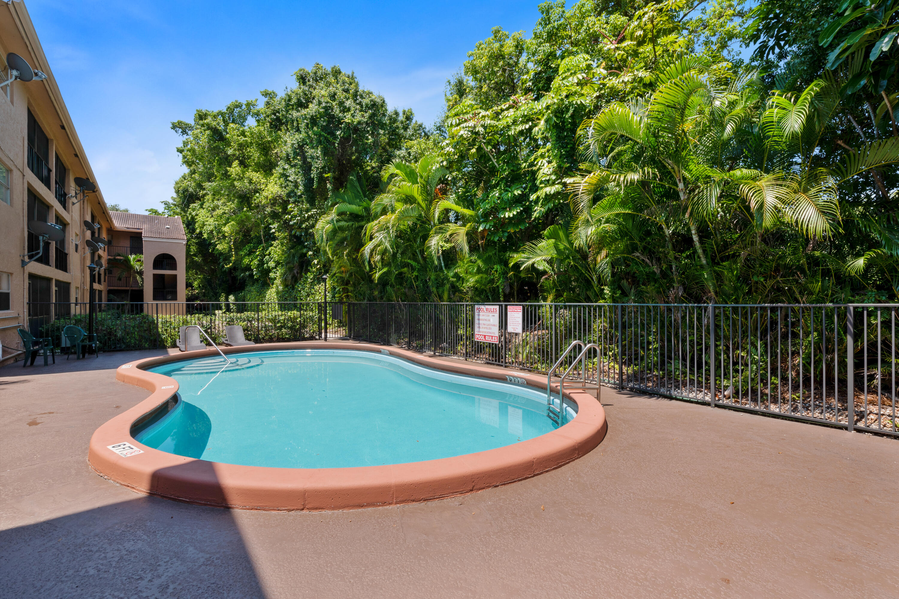SANDPIPER CONDO - Residential