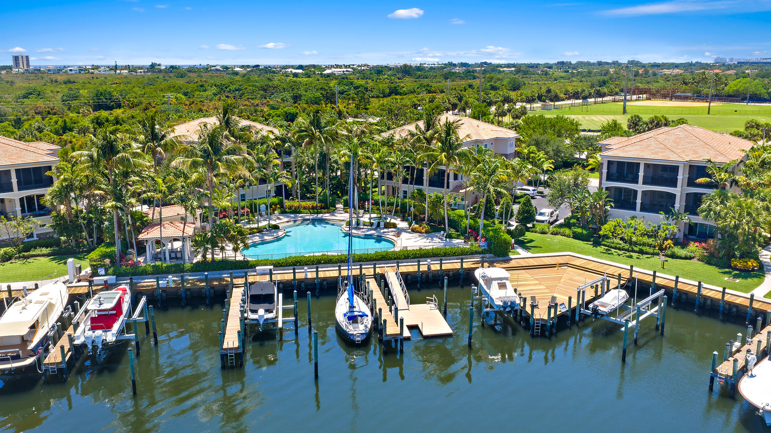 Frenchman's Harbor - Residential