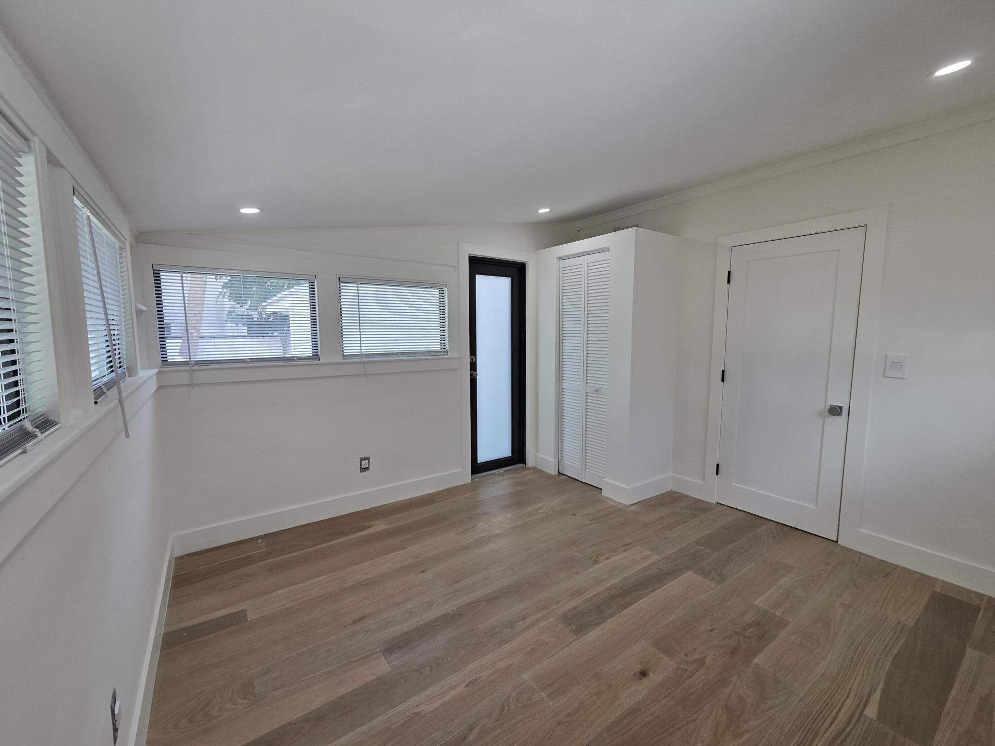 ESTATES OF SOUTH PALM BEACH - Residential Lease