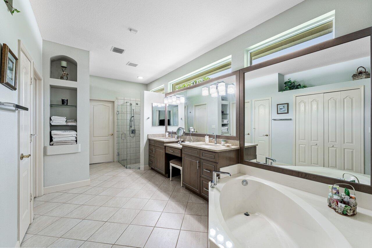 BINKS FOREST OF THE LANDINGS AT WELLINGTON 3 - Residential