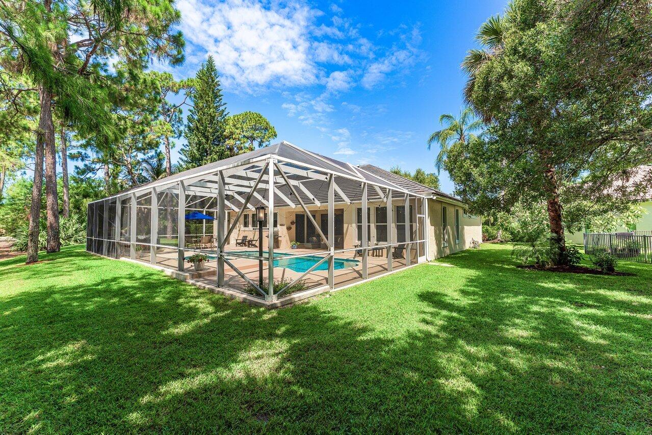 BINKS FOREST OF THE LANDINGS AT WELLINGTON 3 - Residential