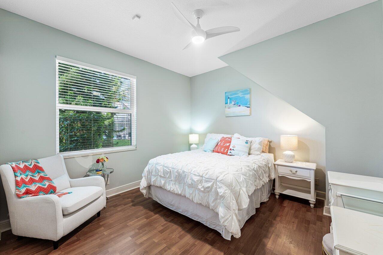 BINKS FOREST OF THE LANDINGS AT WELLINGTON 3 - Residential