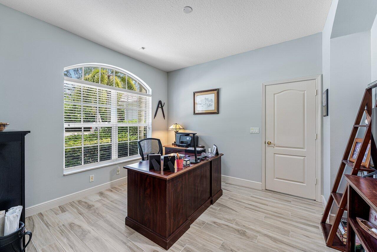 BINKS FOREST OF THE LANDINGS AT WELLINGTON 3 - Residential