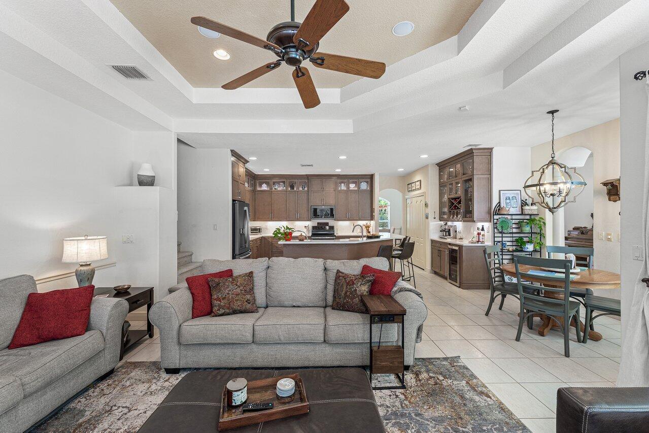 BINKS FOREST OF THE LANDINGS AT WELLINGTON 3 - Residential
