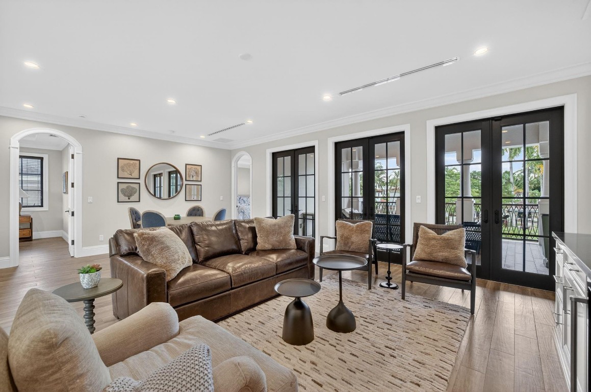 GOULD ISLAND - Residential
