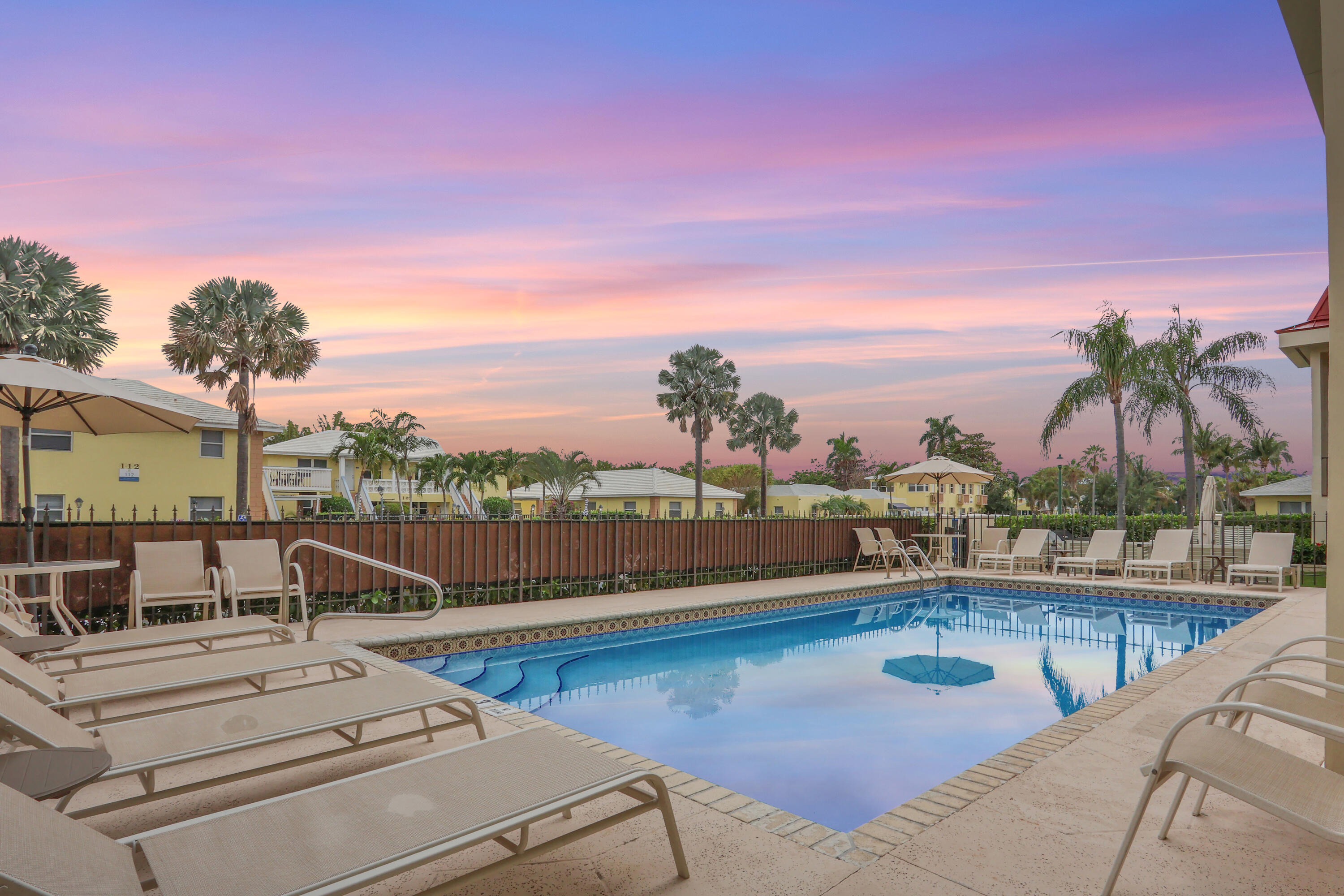 OCEAN VIEW CONDO - Residential