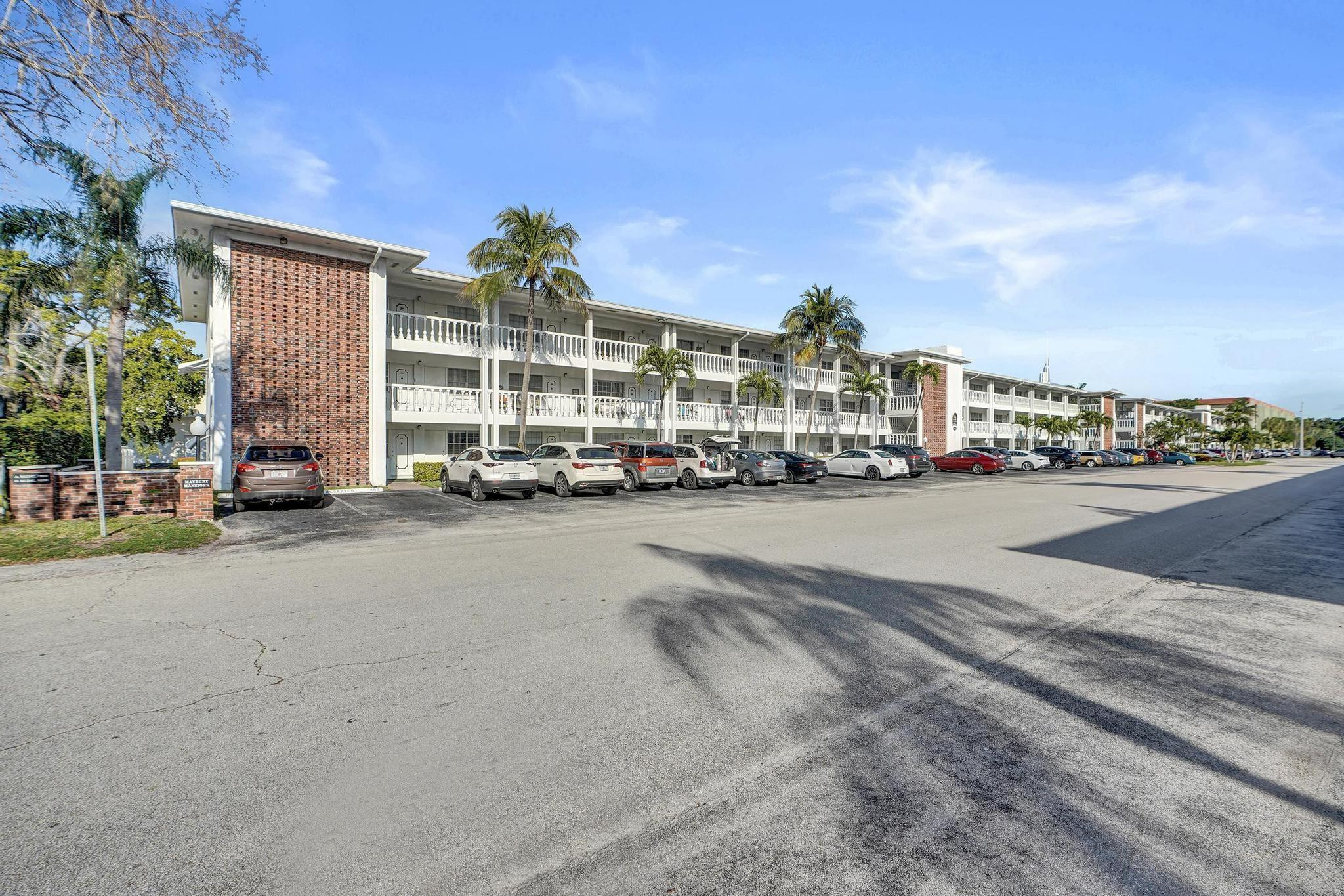 MAYBURY MANSIONS - Residential
