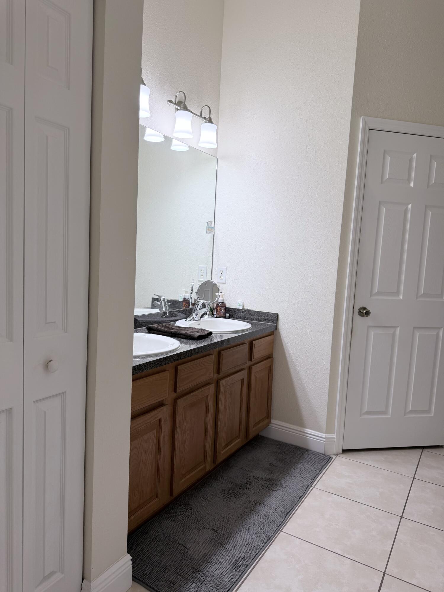 BRENTWOOD ESTATES - Residential
